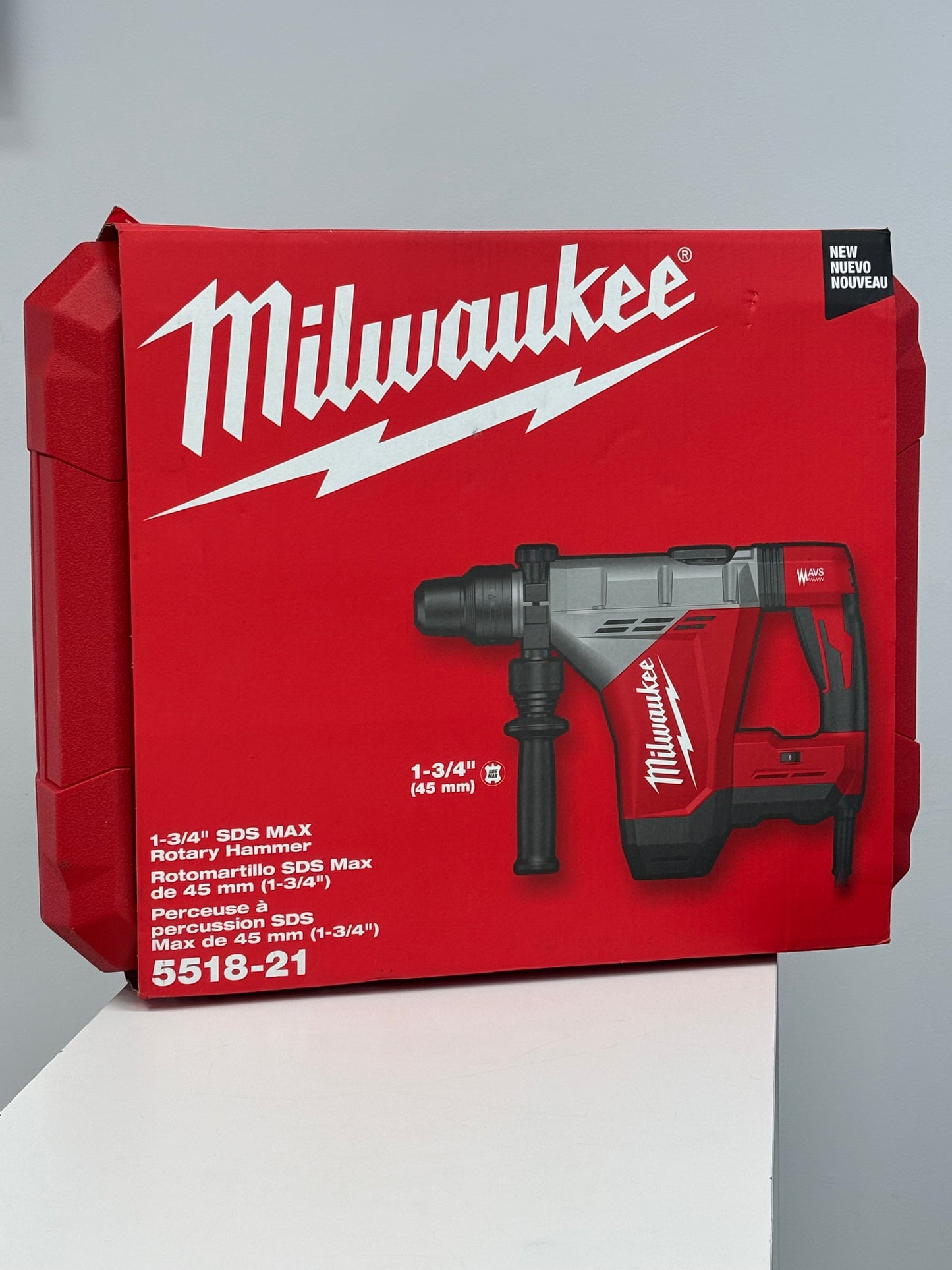 Milwaukee 1-3/4 in. SDS-MAX Rotary Hammer with Case 5518-21 SEALED