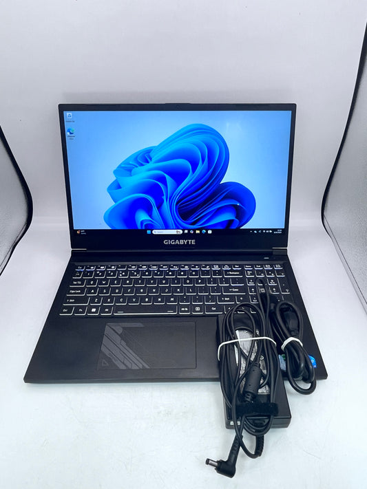 Gigabyte RC555 Laptop Intel i7-12650H RTX 4060 16GB 500GB - Black