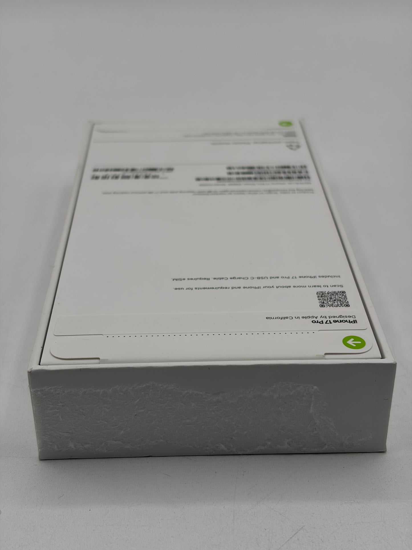 Unlocked Apple iPhone 17 Pro 256GB A3256 MG7K4LL/A - Silver - New in Box SEALED