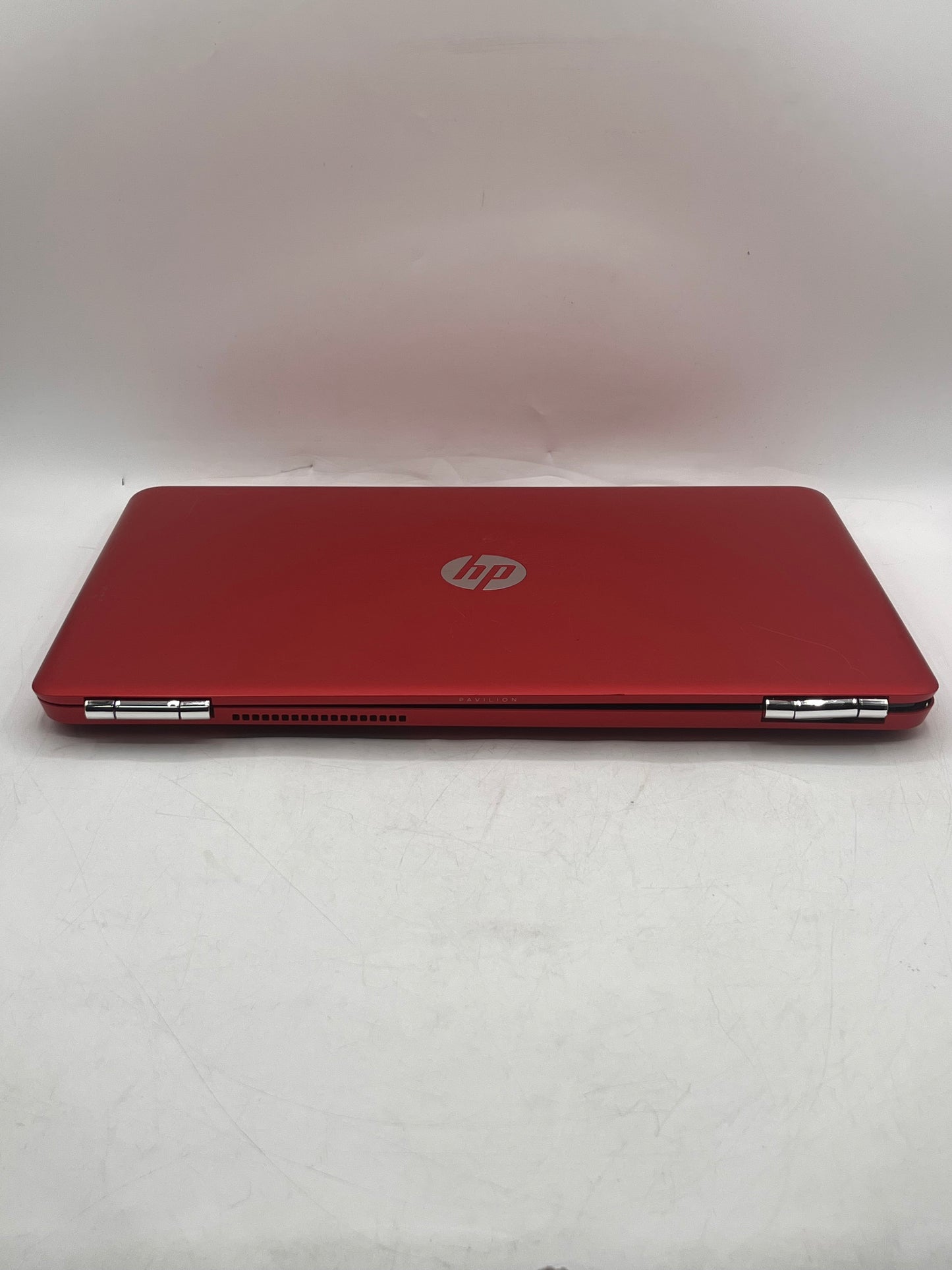 HP Pavilion 15-au0000 14" Laptop AMD Ryzen 5 16GB 512GB