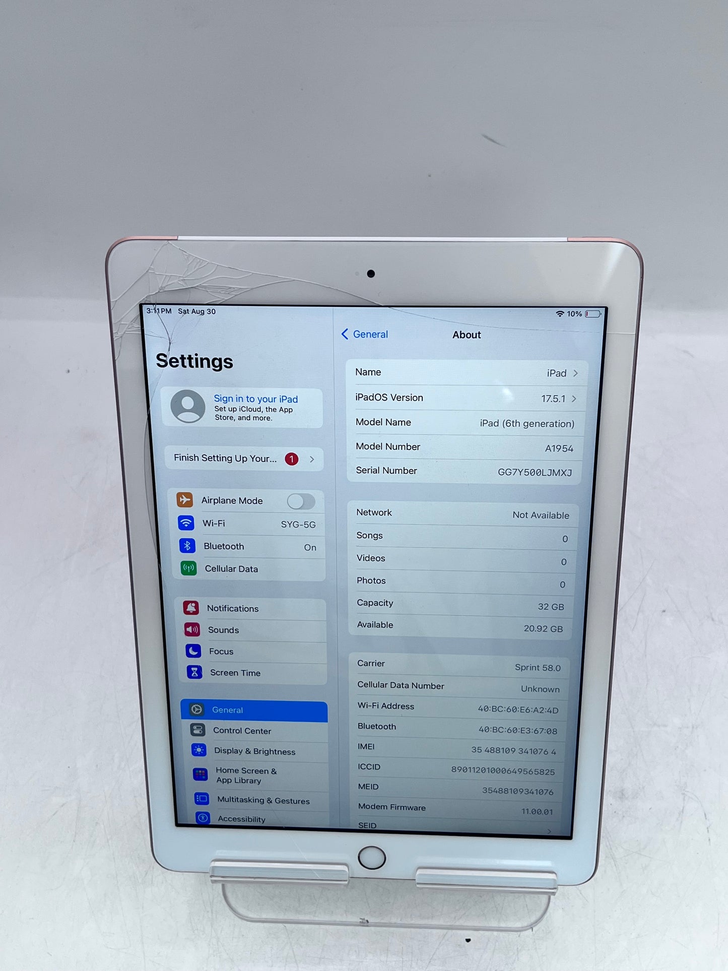Apple iPad (6th Gen) MRM42LL/A A1954 32GB - Rose Gold READ