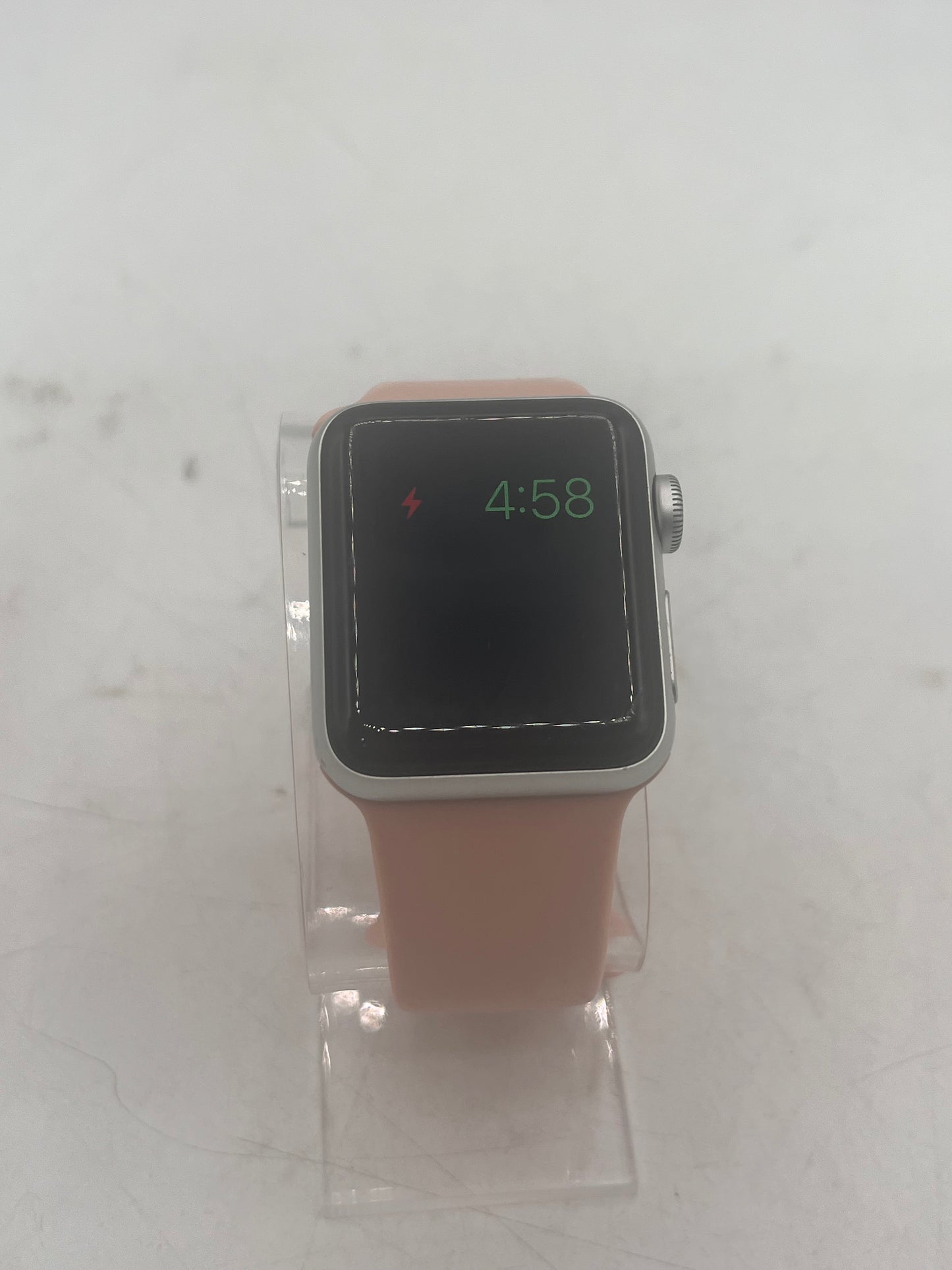 Apple Watch Series 3 GPS A1858 (2017) 38mm Smart Watch - Silver