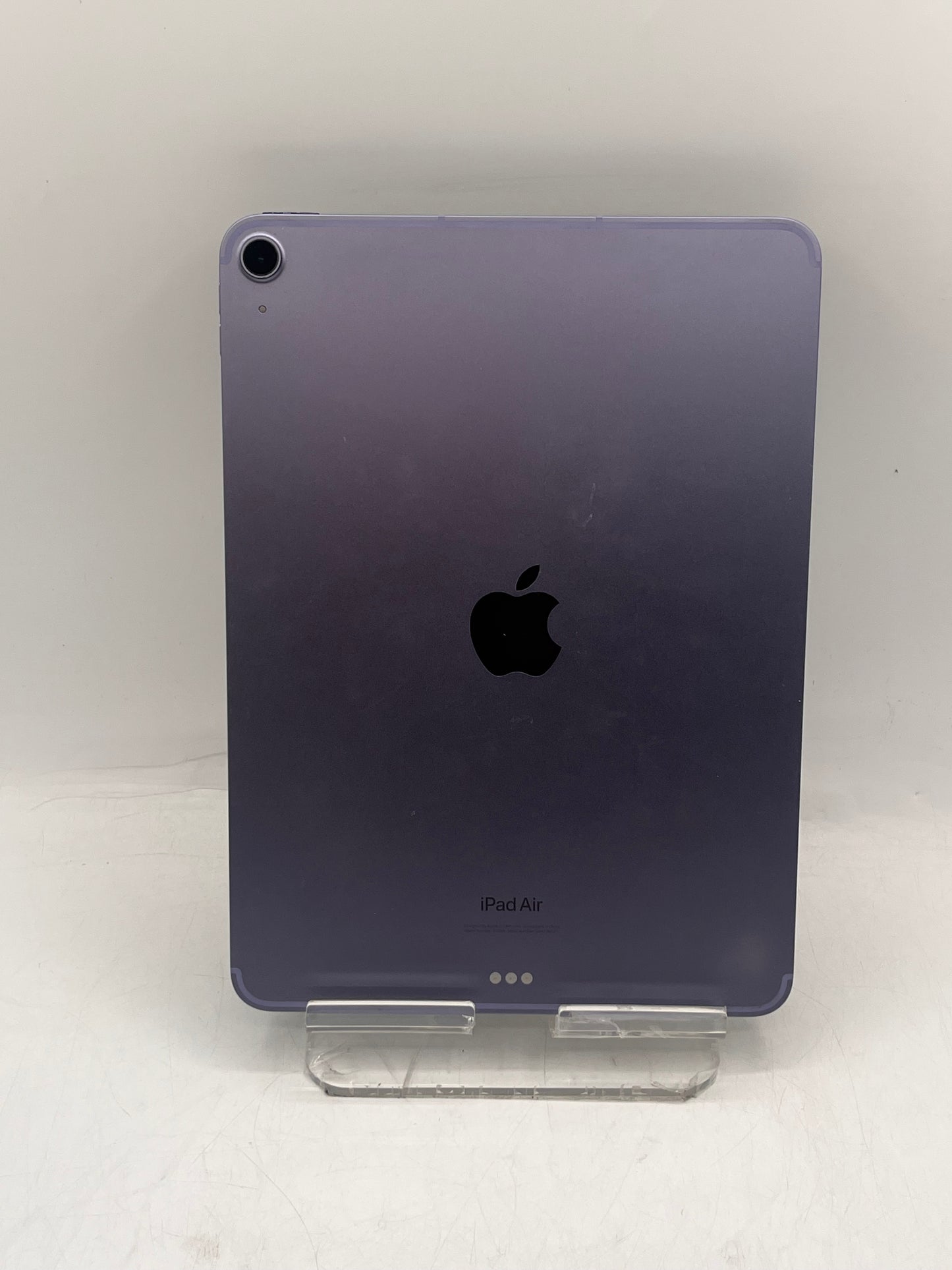 Apple iPad Air (5th Gen) A2589 MMWE93LL/A 64GB Wi‑Fi Only Tablet + Stylus + Keyboard - Purple