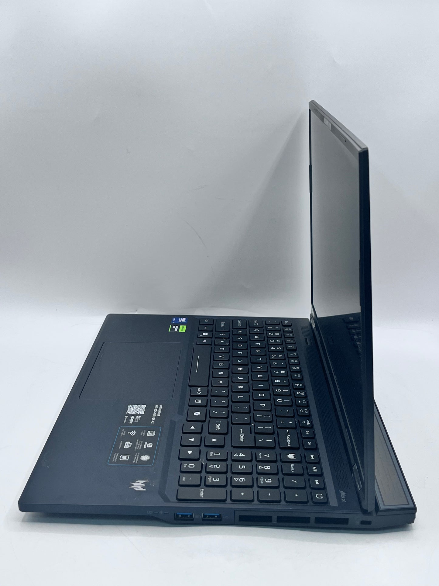 Acer Predator Helios Neo 16 AI | Ultra 7 255HX | RTX 5070 | 16GB | 1TB