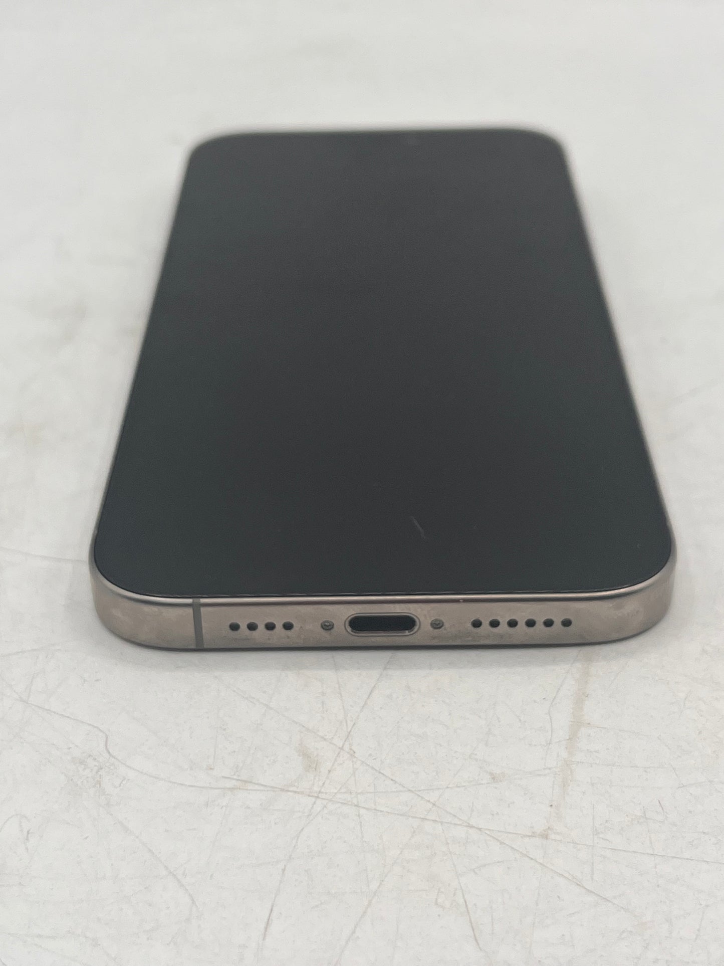 AT&T Apple iPhone 16 Pro Max MYW63LL/A A3084 256GB Black