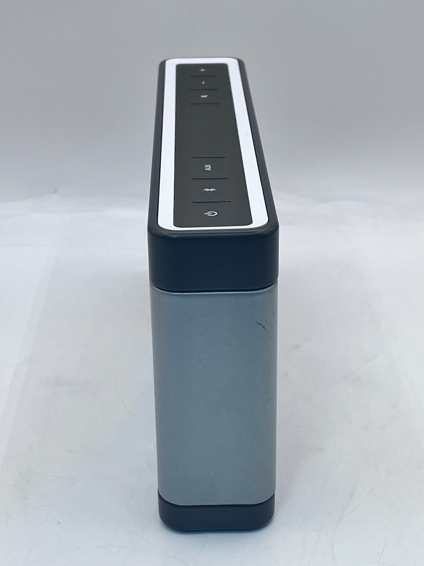 Bose SoundLink III Speaker Bluetooth Clear Sound - Gray READ