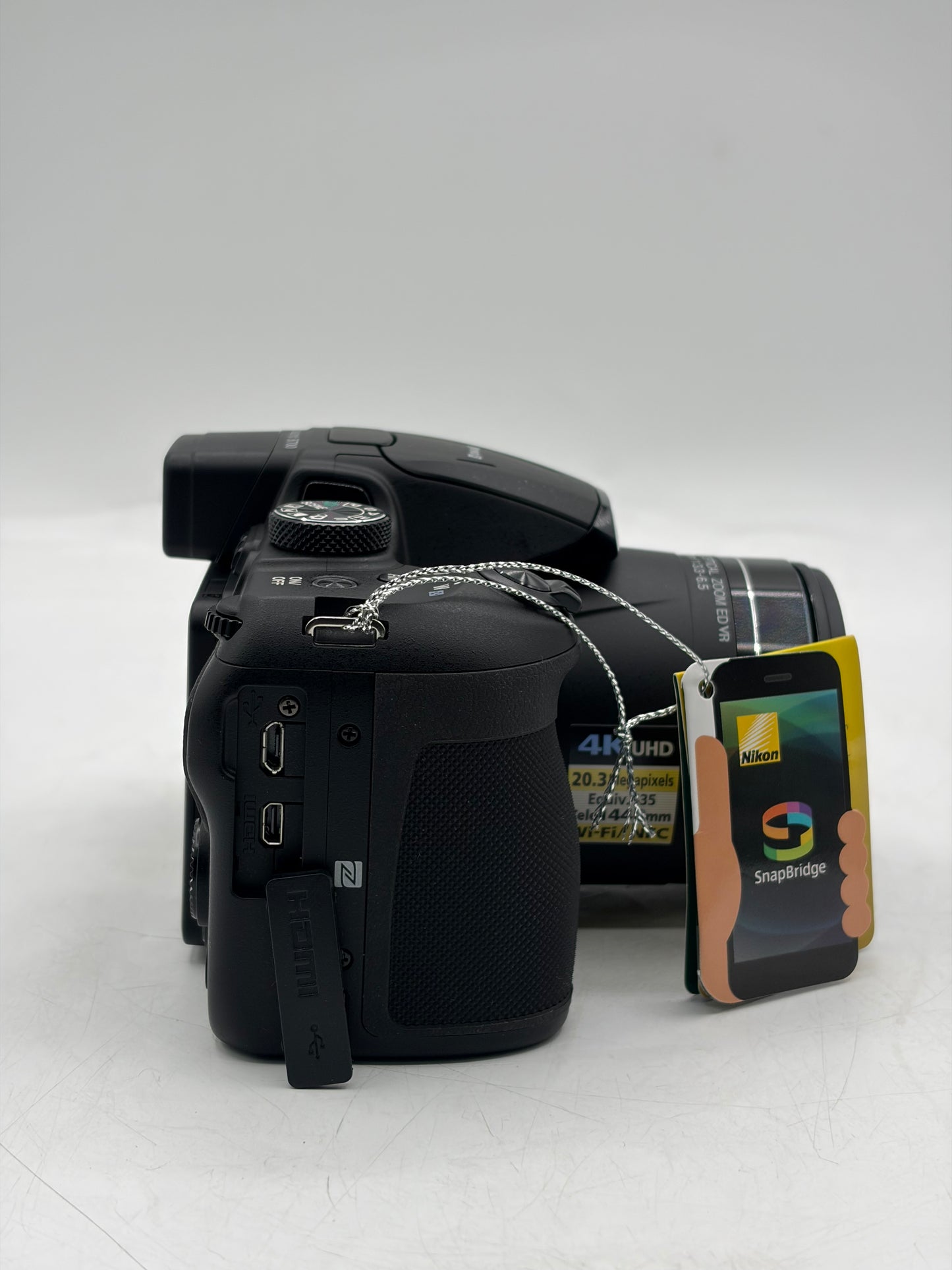 Nikon Coolpix B700 20.2MP Black Digital Camera with 4.3-258mm F/3.3-6.5 Lens
