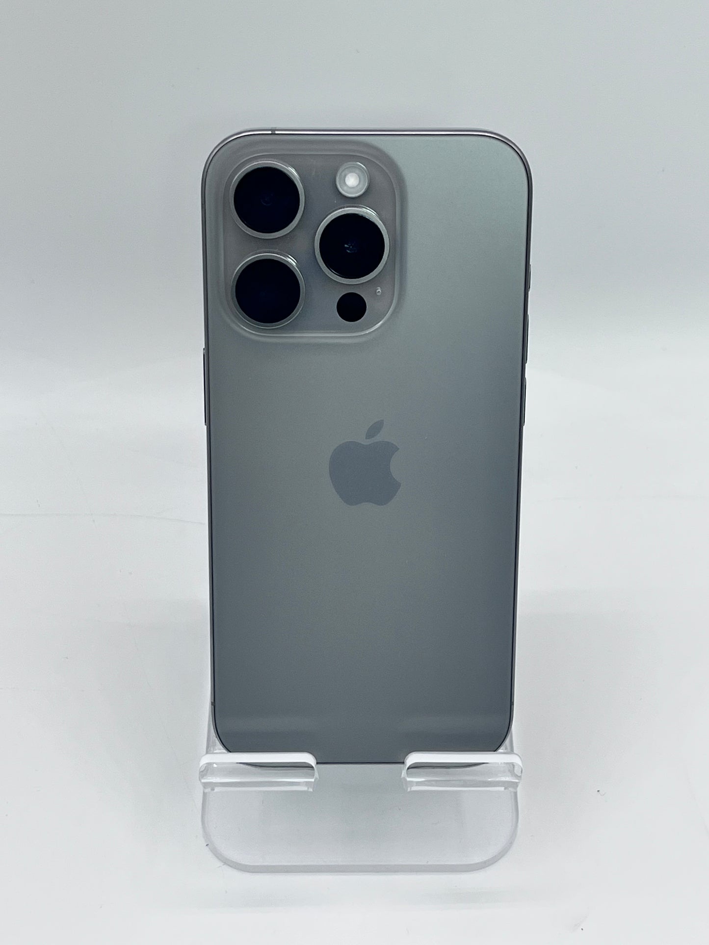 Unlocked  Apple iPhone 15 Pro  A2848 MTQP3LL/A 128GB Silver READ