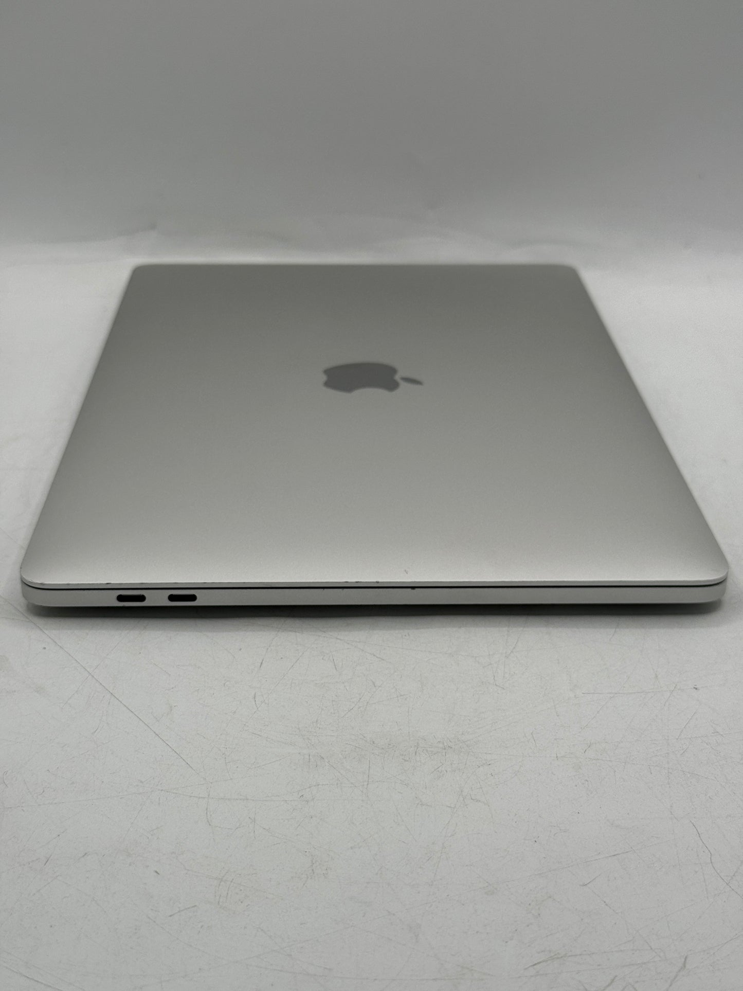 2020 Apple MacBook Pro 13.3" M1 8C GPU 3.2GHz 8GB RAM 512GB SSD A2338
