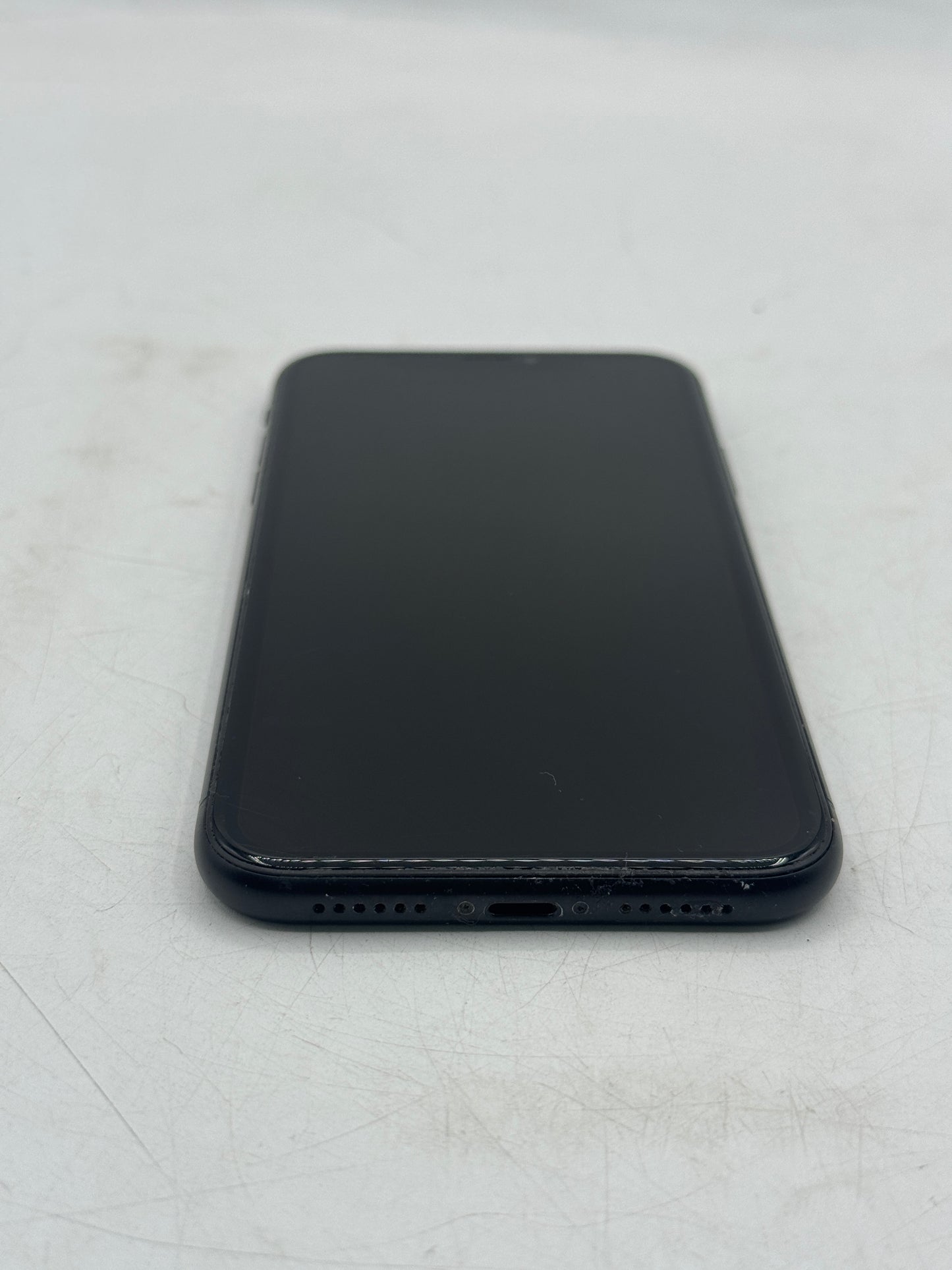 Unlocked Apple iPhone XR A1984 MT302LL/A  64GB Black Free Shipping