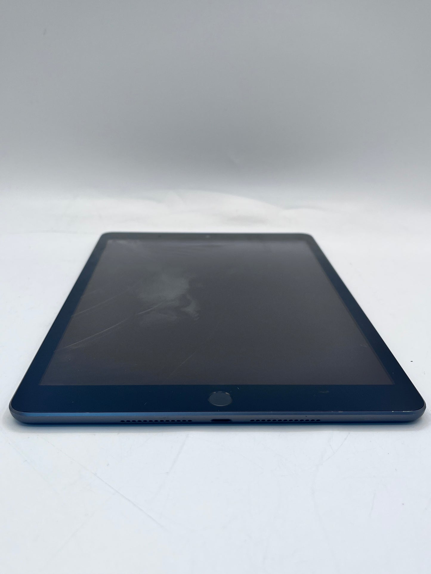 Apple iPad 9th Generation A2602 64GB, Wi-Fi, 10.2" - Space Gray