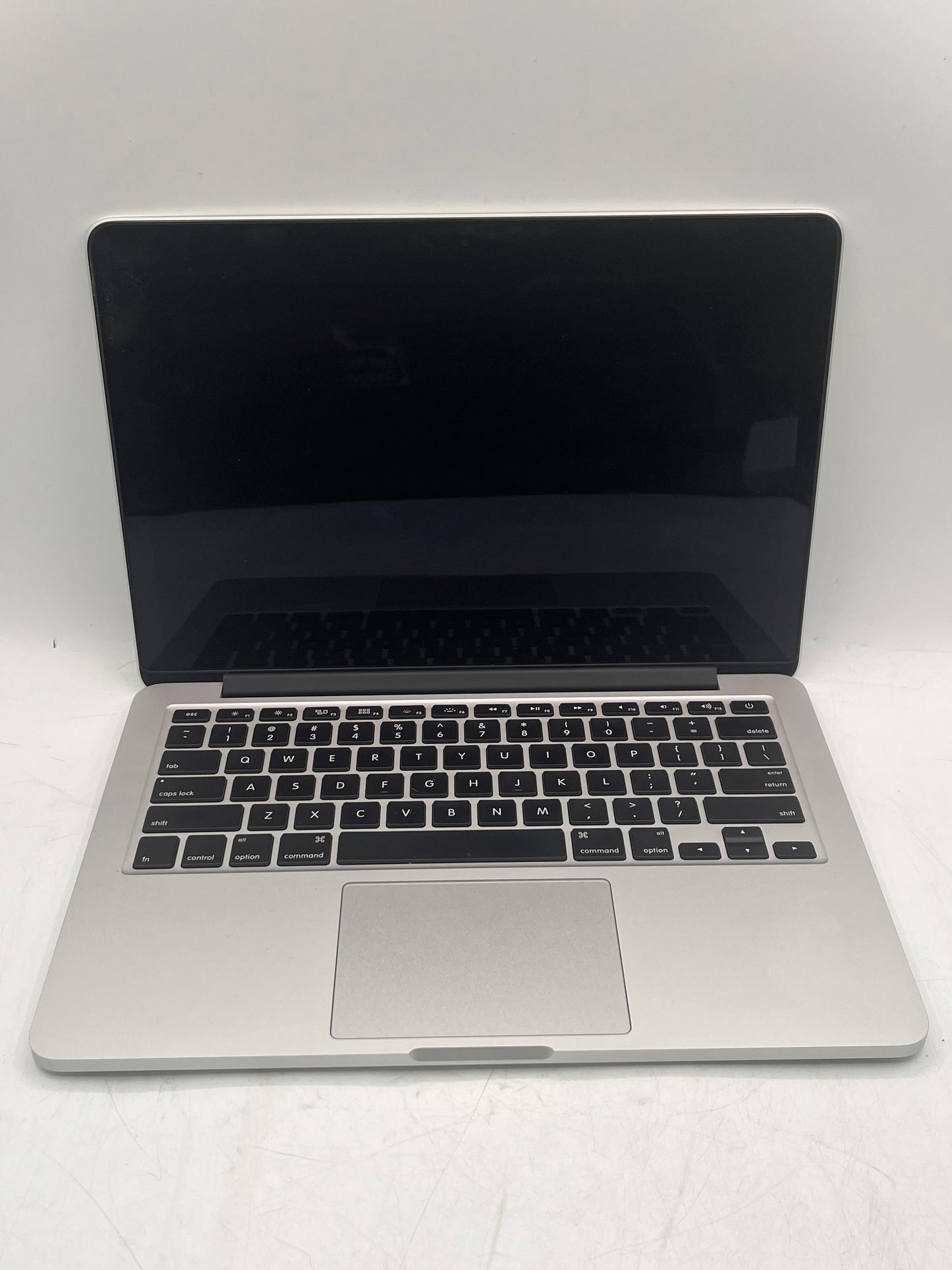 Apple MacBook Pro 13" A1502 2015 Core i5 2.7GHz 8GB 256GB Silver