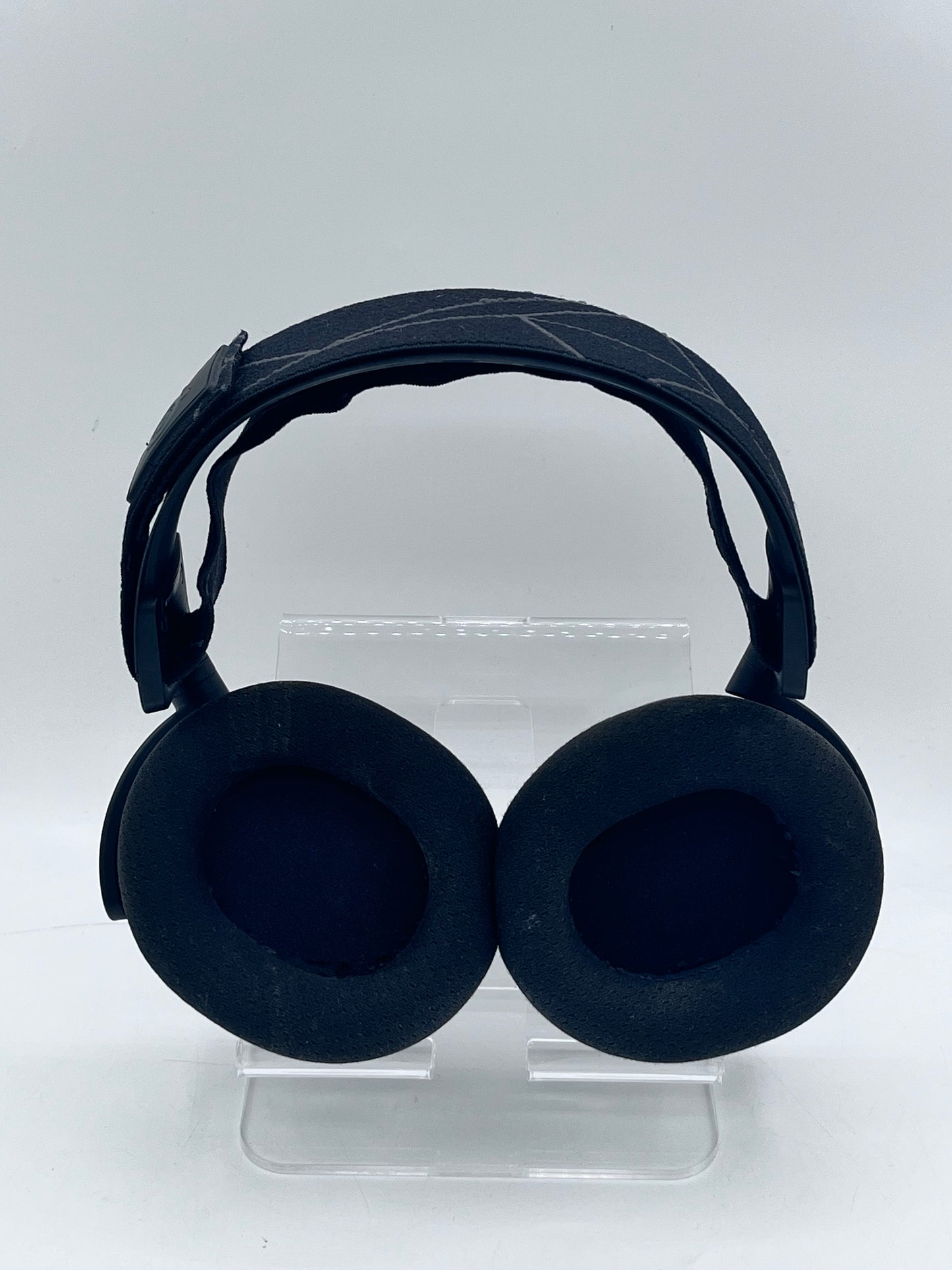 SteelSeries Arctis 7 Wireless Surround Sound Gaming Headset with dongle