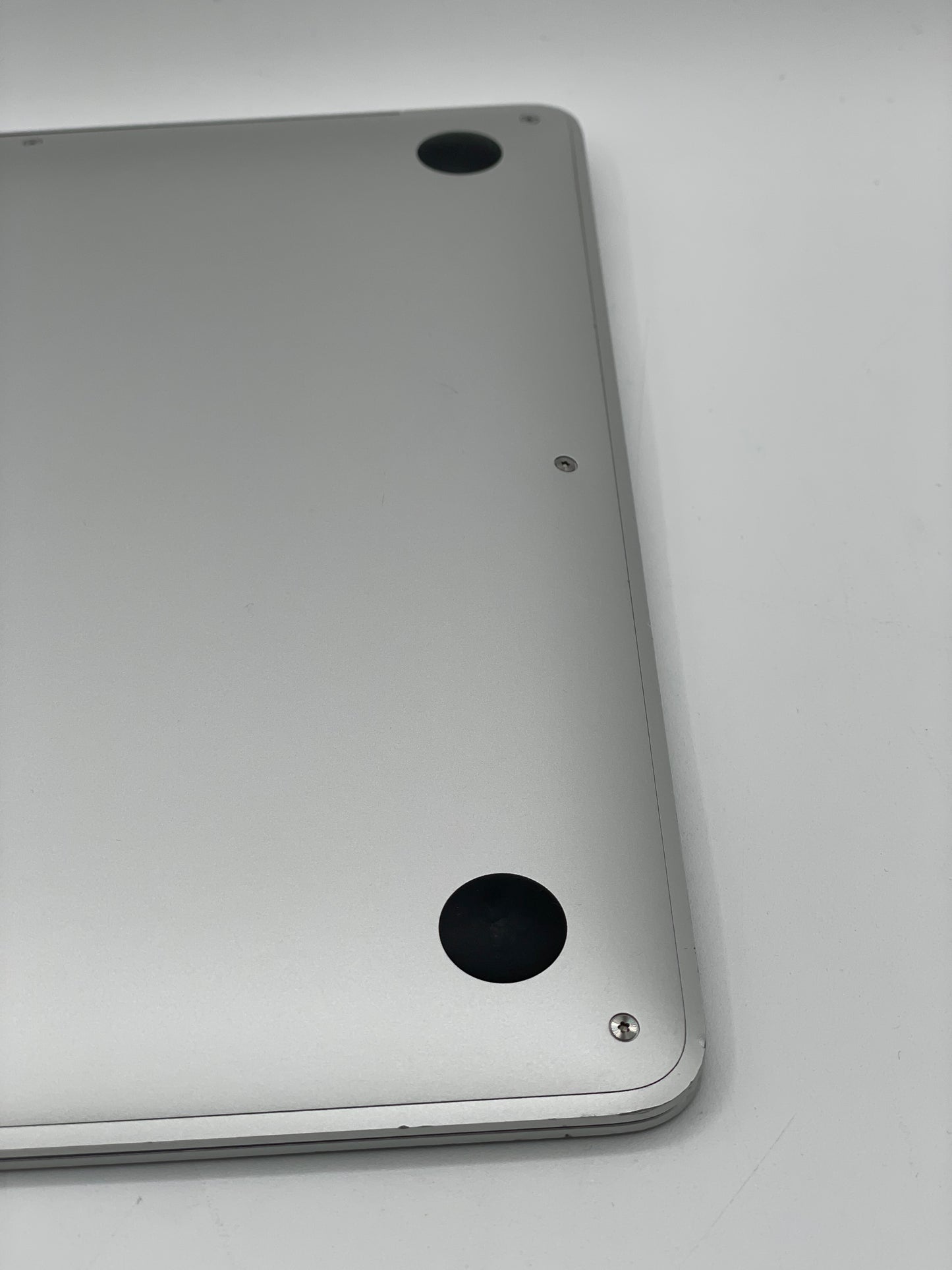 2020 Apple MacBook Air 13.3" M1 7C 8GB 128GB A2337 REMOTELY MANAGED 71 CC