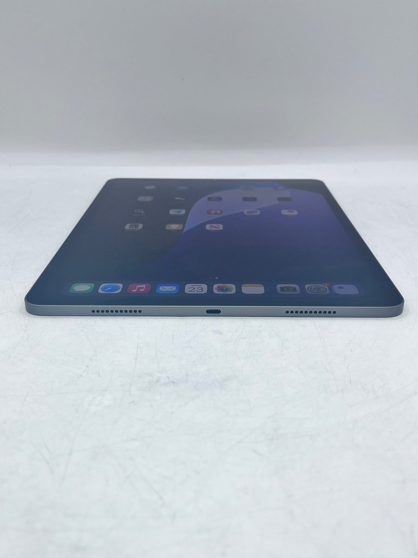 Apple iPad Pro A2378 MHNF3LL/A 5th Gen 12.9-inch 128GB Space Gray
