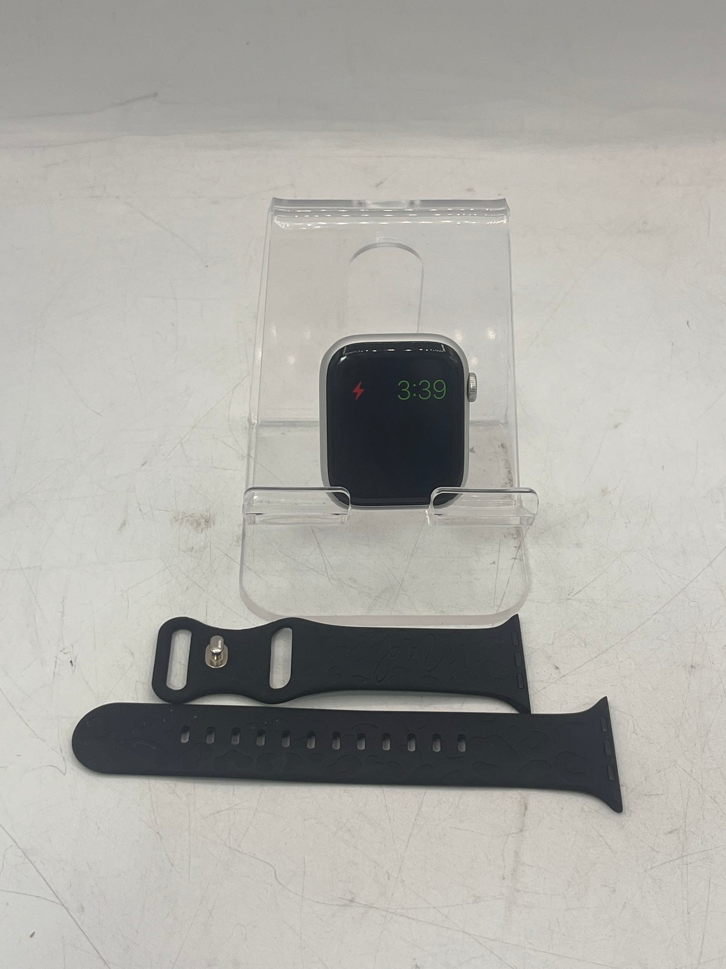 Apple Watch Series 8 GPS A2771 (2022) 45mm Aluminum Silver Smart Watch