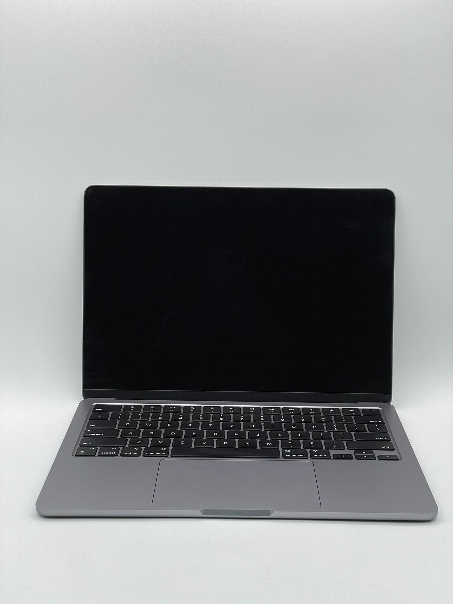 2022 Apple MacBook Air 13.3" 8C M2 8C GPU 16GB 256GB A2681 REMOTELY MANAGED 12CC