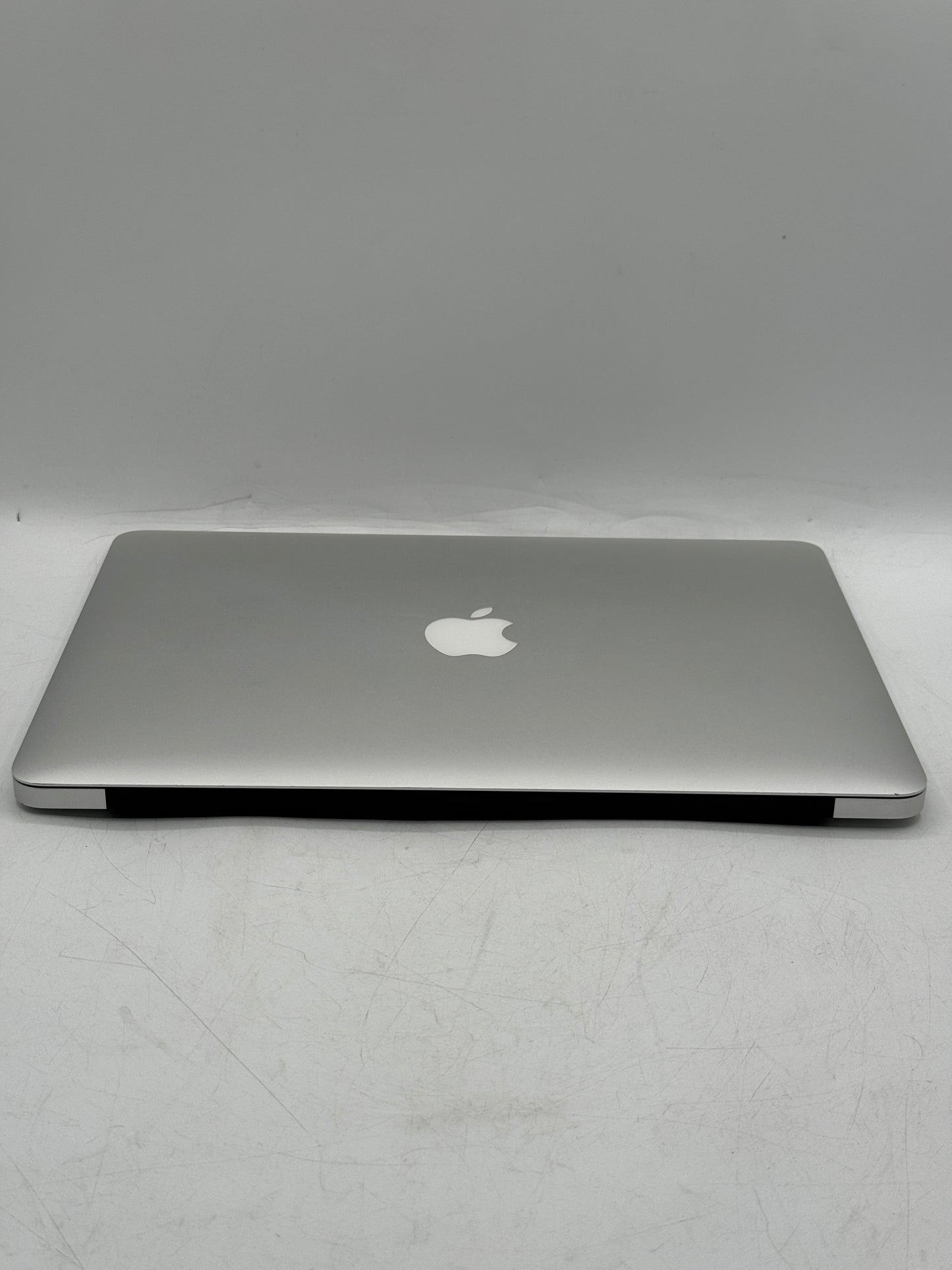 2015 Apple MacBook Air 13" i5 8GB RAM 128GB SSD A1466 MMGF2LL/A Silver Free Shipping