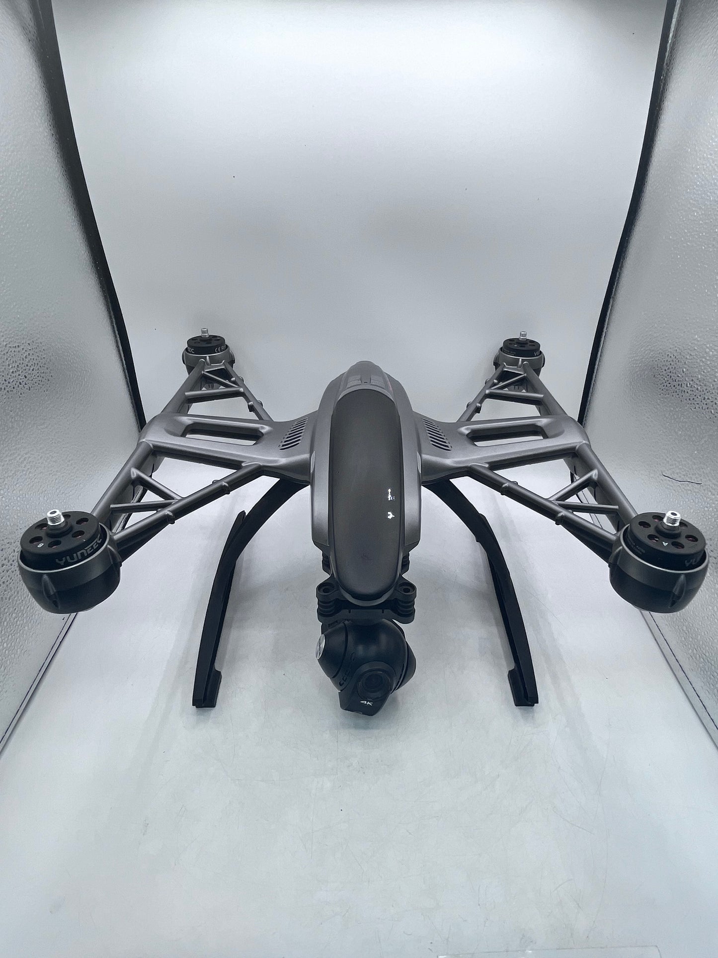 Yuneec Q500 4K Typhoon Quadcopter w/ CGO3 Camera, SteadyGrip