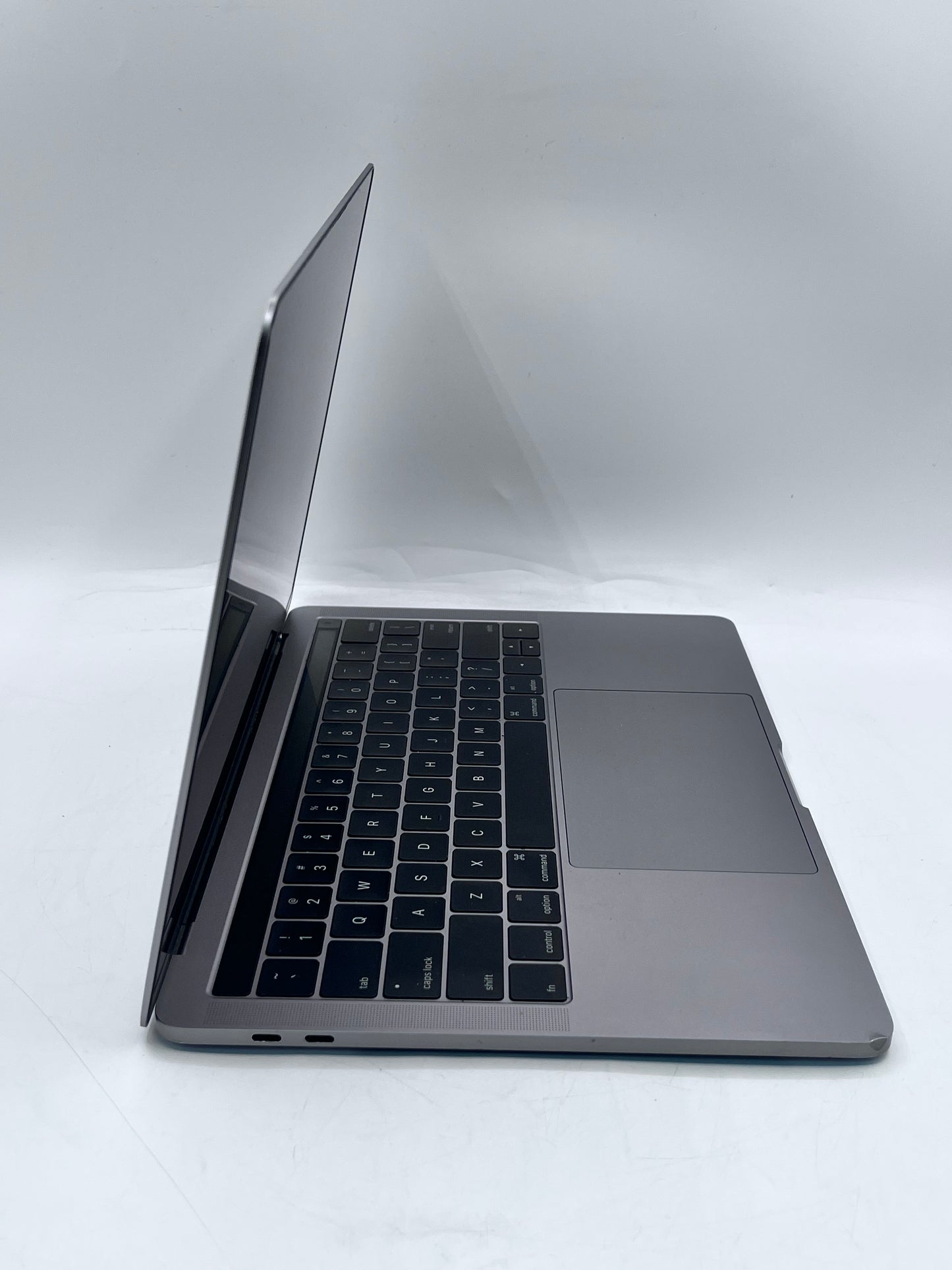 Apple MacBook Pro A1706 2016 13.3" i5 2.90GHz 8GB 256GB SSD Touch Bar Free Shipping