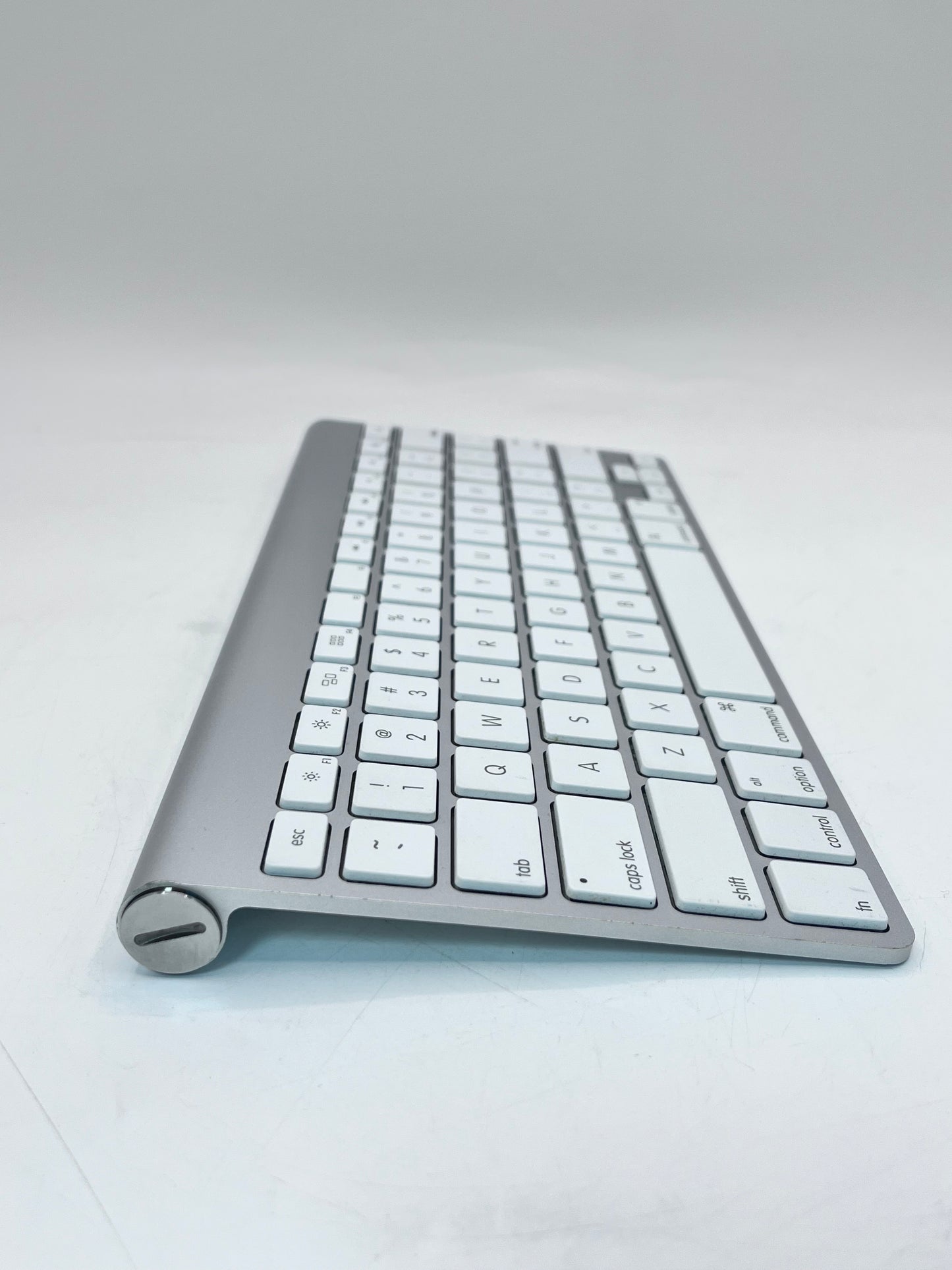 Apple Wireless Keyboard A1314 - White