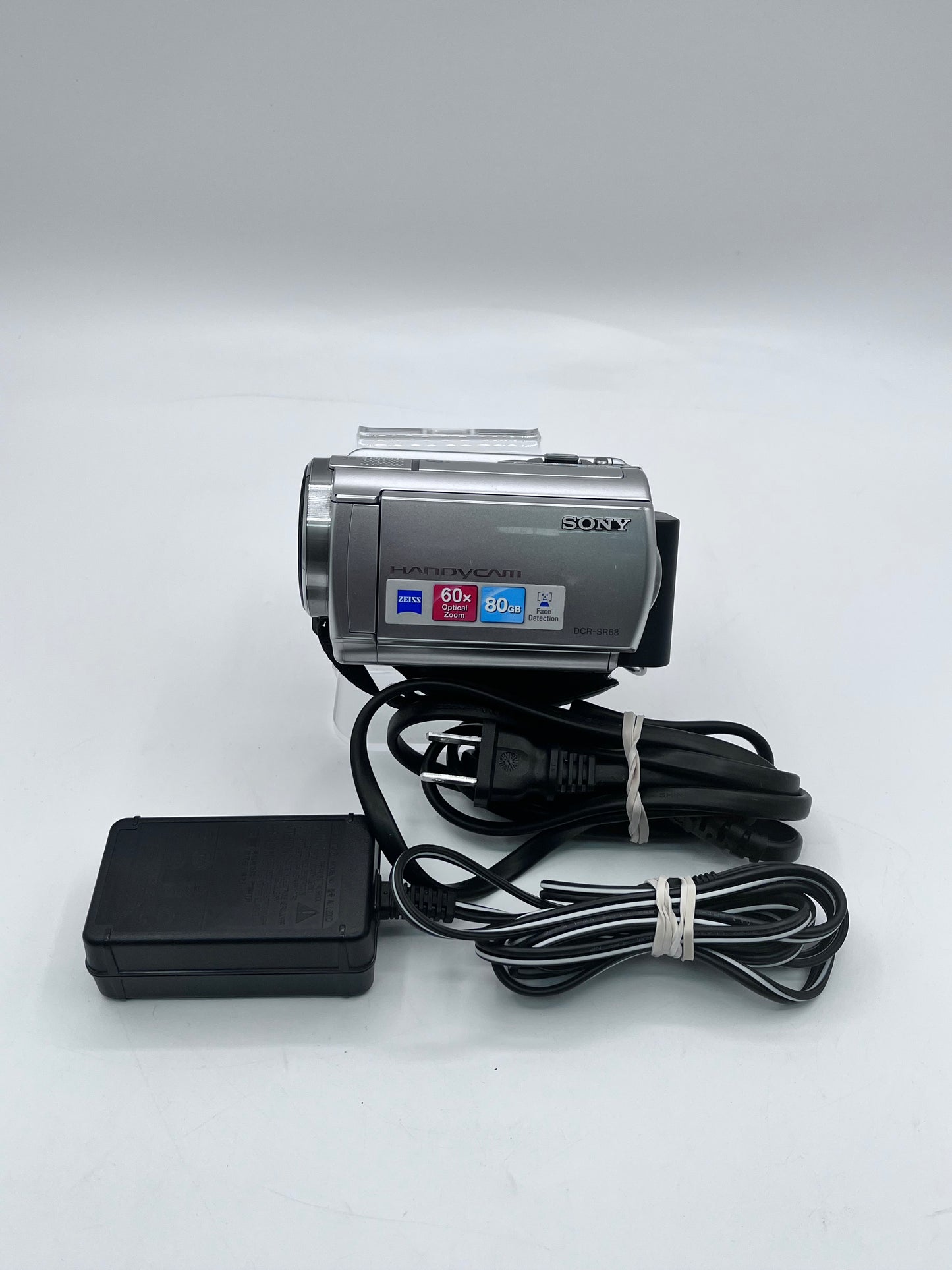 Sony DCR-SR68 Camcorder Silver