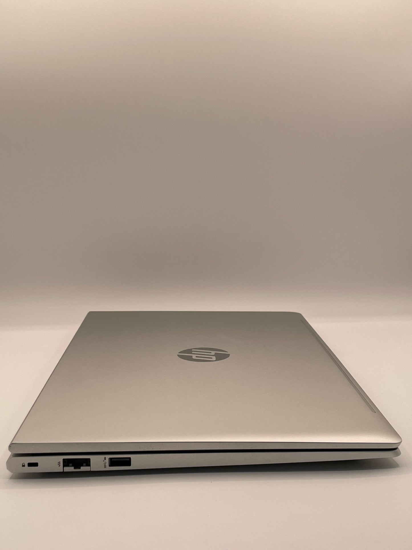 HP ProBook 450 15.6 G10 Laptop 1920x1080 Core i7-1355U 16 GB DDR4 512 GB SSD