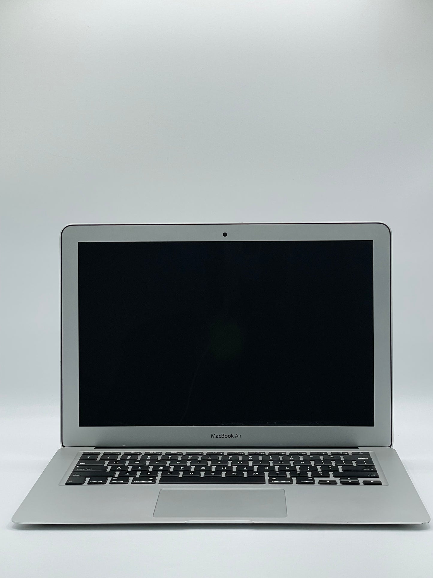 Apple MacBook Air 13" A1466 2015 - Silver, i5, 8GB RAM, 128GB SSD, Used