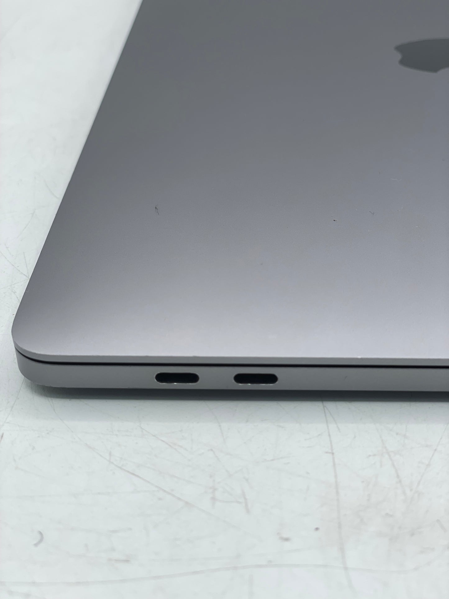 Apple MacBook Pro 13” 2019 A2159 - i5 8GB 128GB - Space Gray with Touch Bar