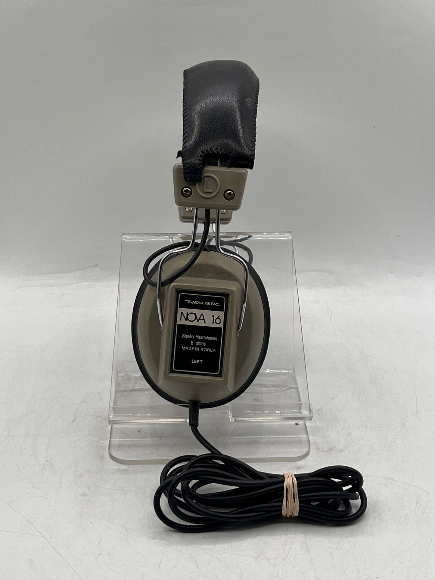 NOVA Headphones NOVA 16 Ear-Cup 8Ohm L-R Balance Black