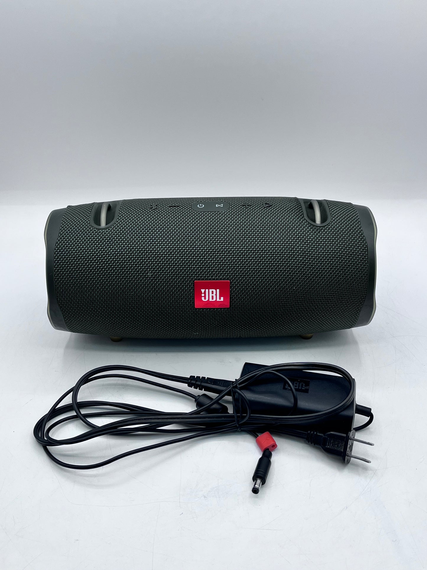 JBL Xtreme 2 Waterproof Portable Bluetooth JBLXTREME2BLKAM Speaker Green  Used
