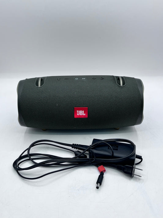 JBL Xtreme 2 Waterproof Portable Bluetooth JBLXTREME2BLKAM Speaker Green  Used