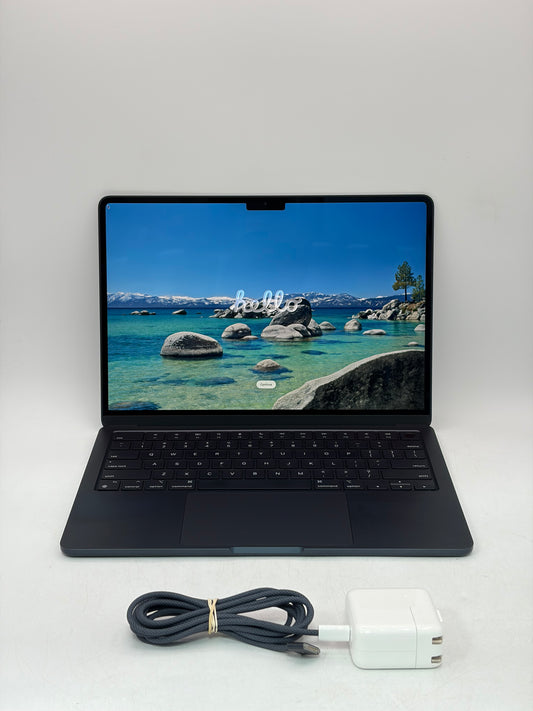 2022 Apple MacBook Air 13.3" 8C M2 8C GPU A2681 16GB 256GB 32 Cycle Count MIDNGT