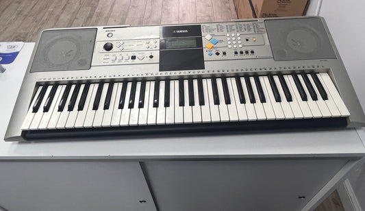 Yamaha YPT-320 Portable Digital Electronic Keyboard Silver Tested Free Shipping