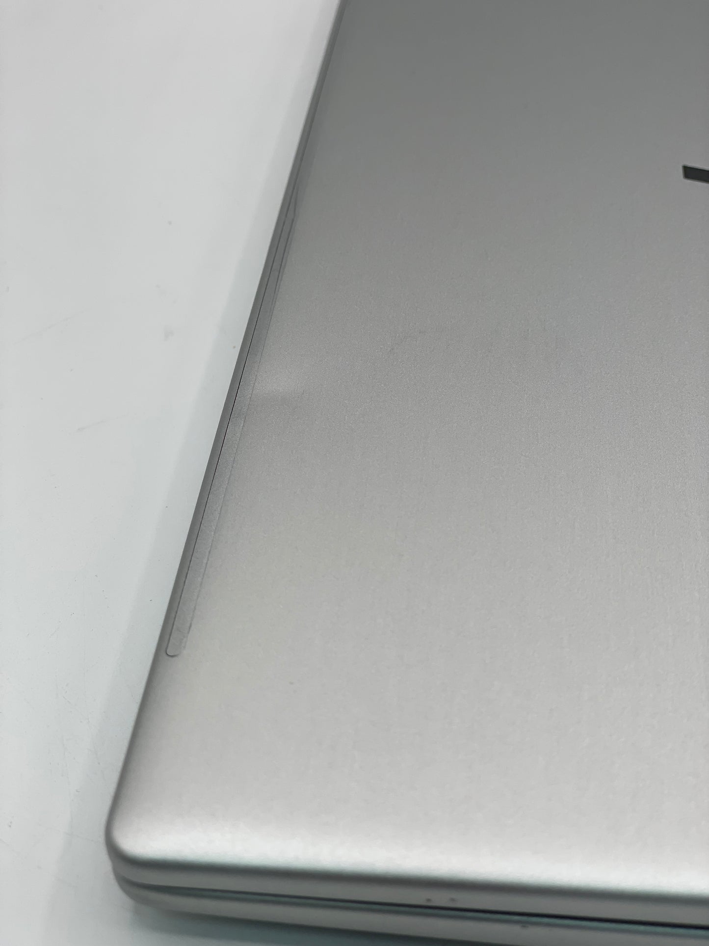 HP Envy x360 2-in-1 Laptop 14-es0013dx 14" i5-1335U 1.3GHz 8GB RAM 256GB SSD