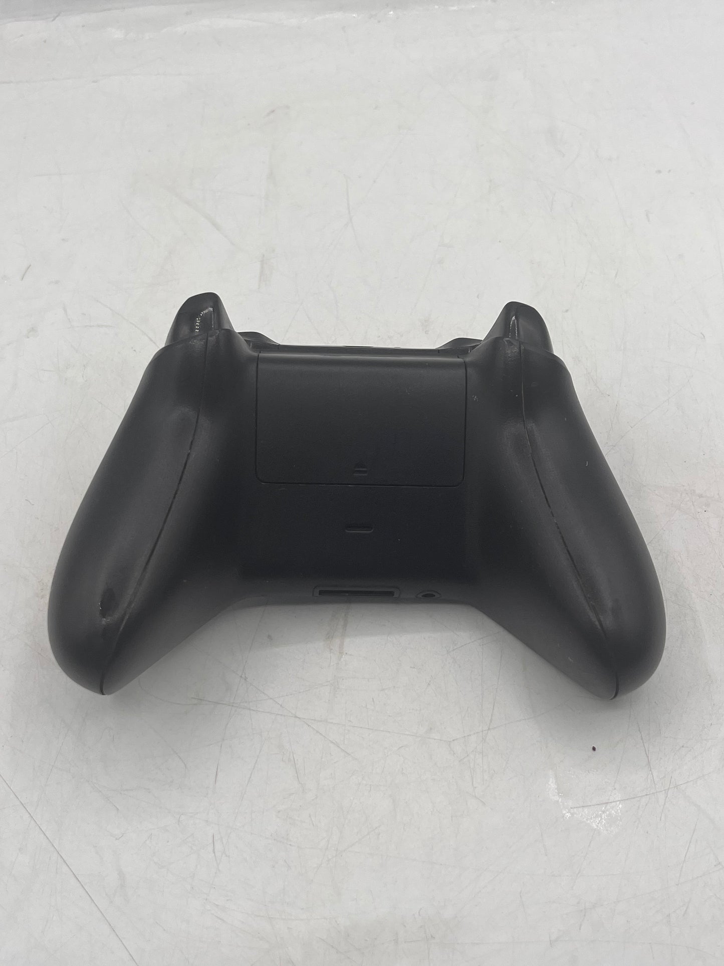 Sony PS4 Slim CUH-2215B 1TB Console w/ Controller Broken
