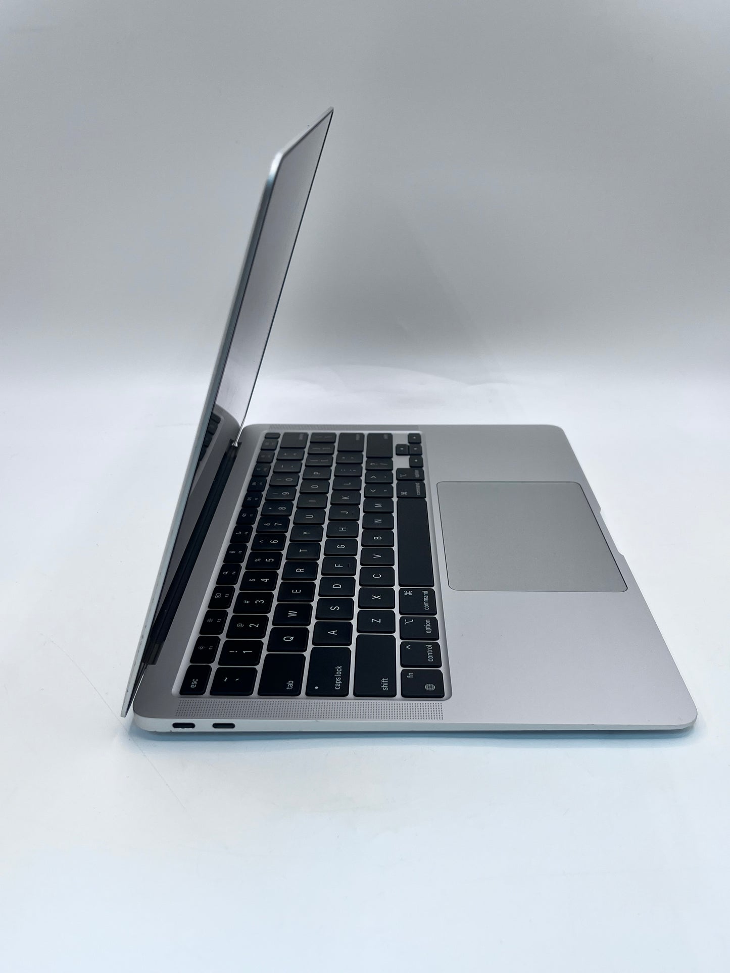 2020 Apple MacBook Air 13.3" 8C M1 7C GPU 8GB 256GB A2337 REMOTELY MANAGED