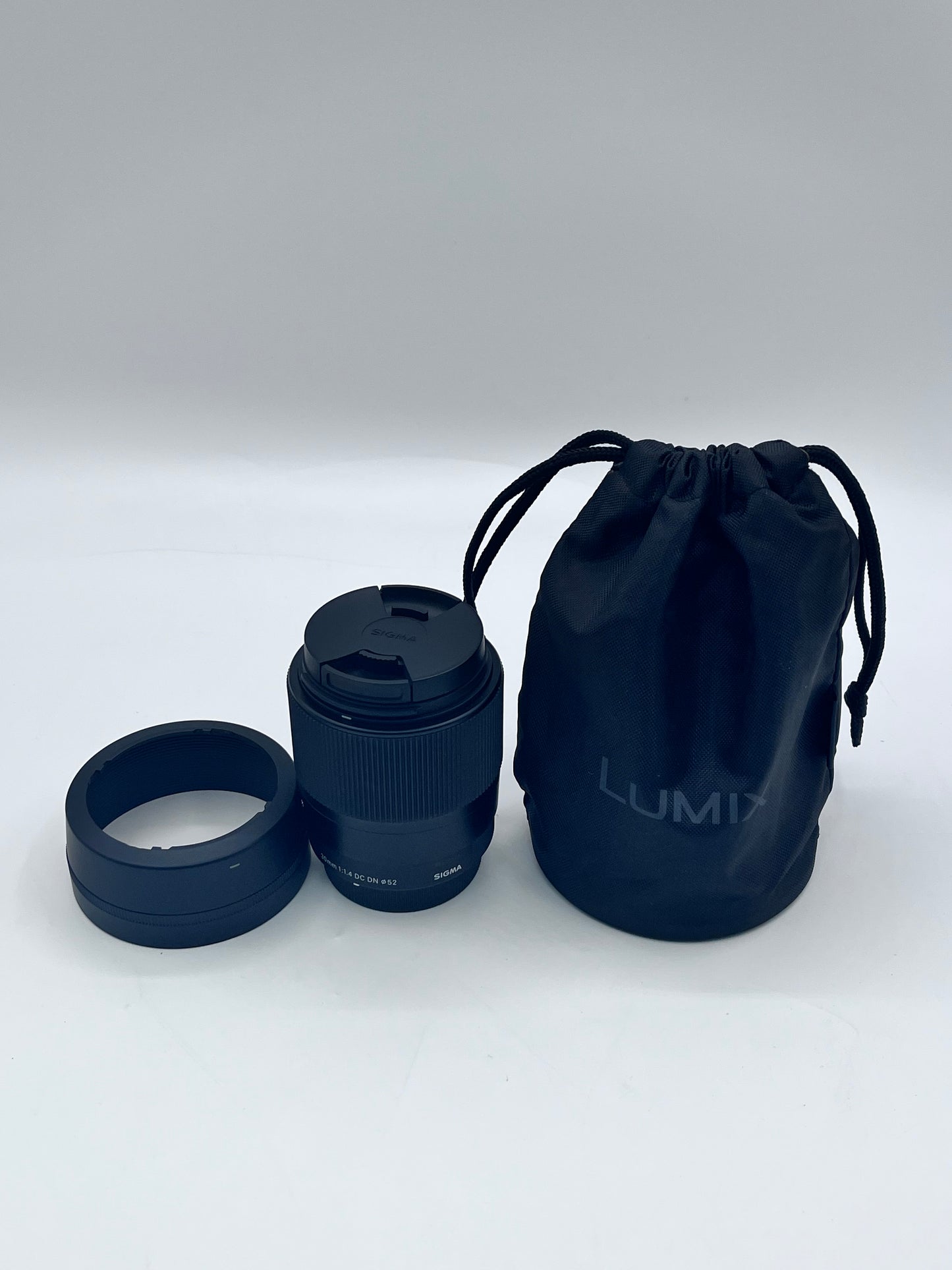 Sigma 30mm F/1.4 DC DN Contemporary Camera Lens for Micro Four Thirds - Black