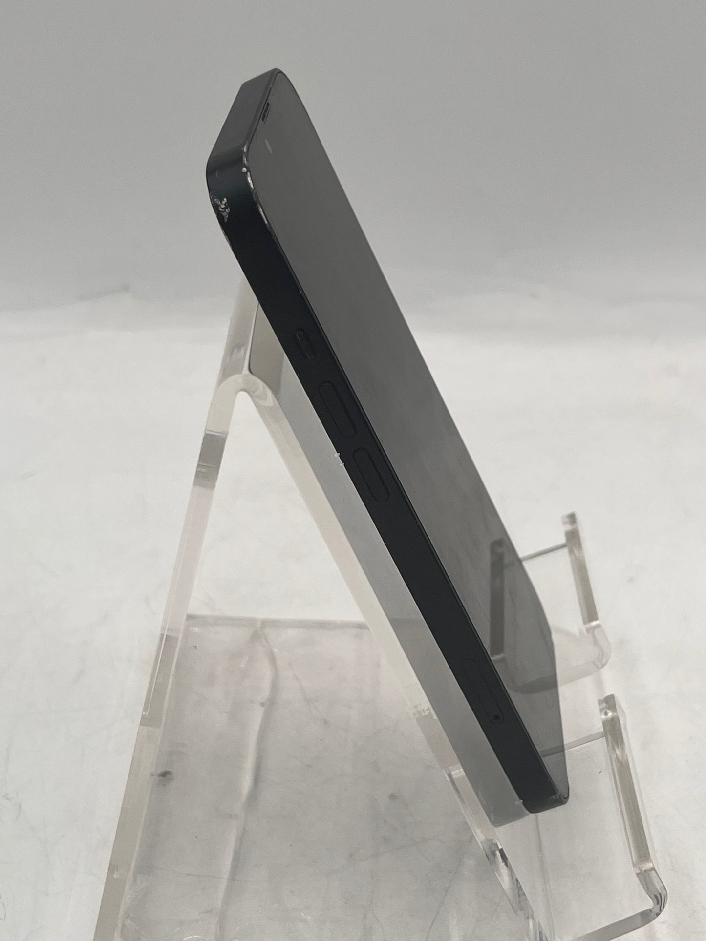 Apple iPhone 12 64GB Black REMOTELY MANAGED