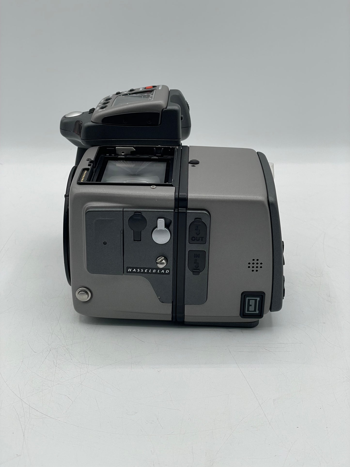 Hasselblad H3D 31MP Digital Medium Format Camera Bundle