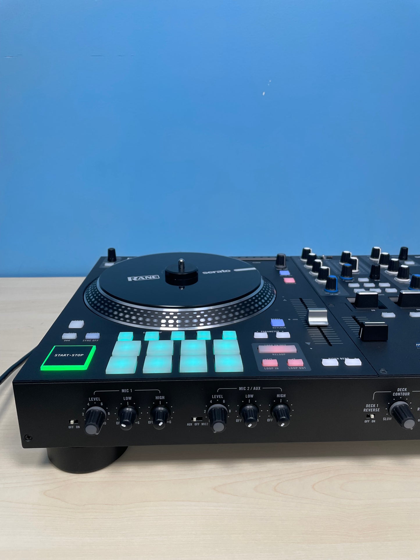 RANE ONE Professional Motorized DJ Controller for Serato DJ Pro w/ Case Free Shipping