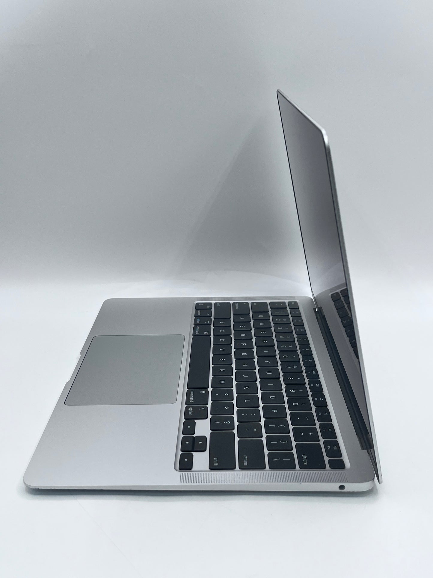 2020 Apple MacBook Air 13.3" M1 7C 8GB 256GB A2337 REMOTELY MANAGED BYPASSED
