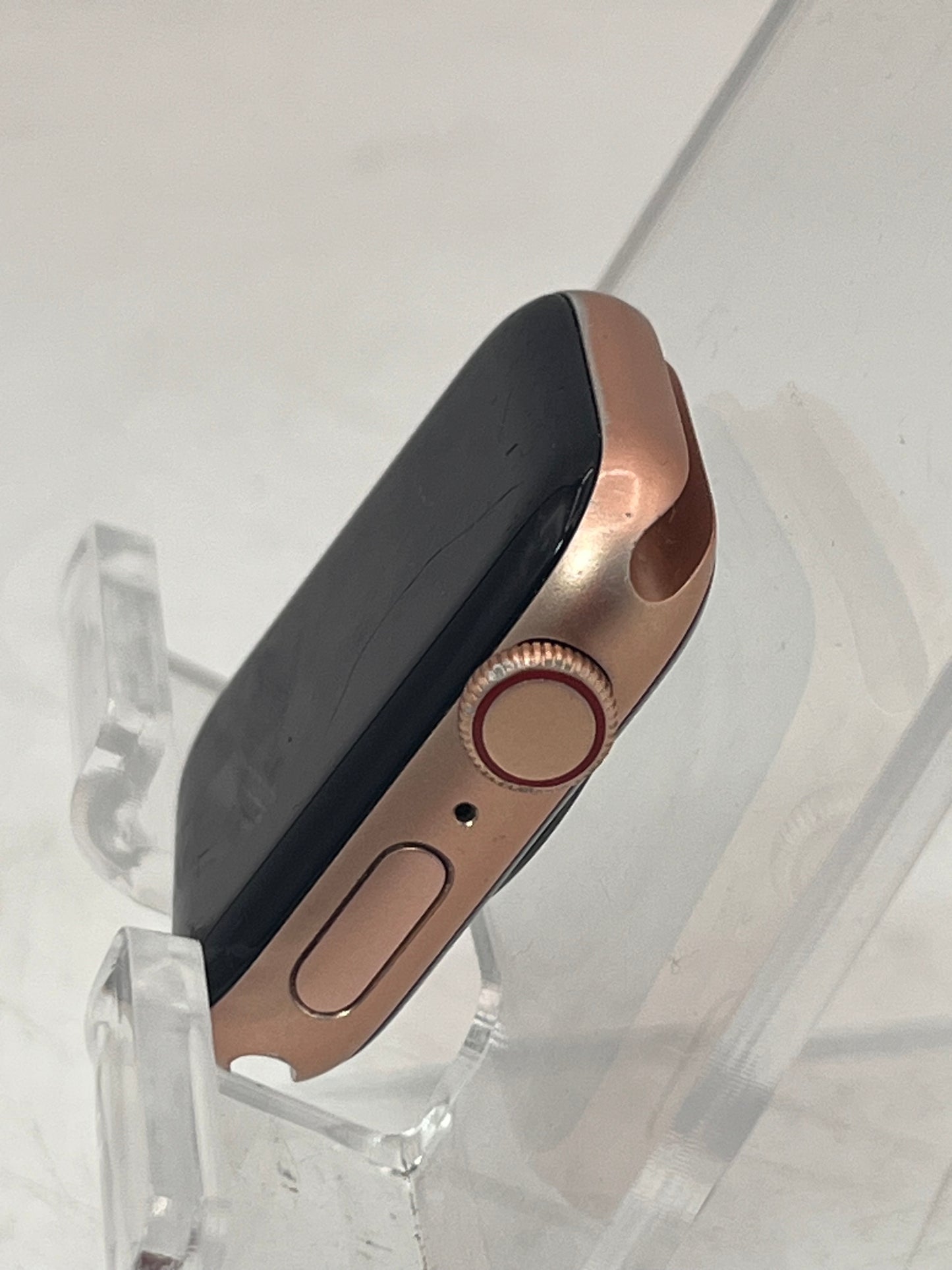 Unlocked Apple Watch SE Cellular A2353 40mm Rose Gold GPS + Cellular