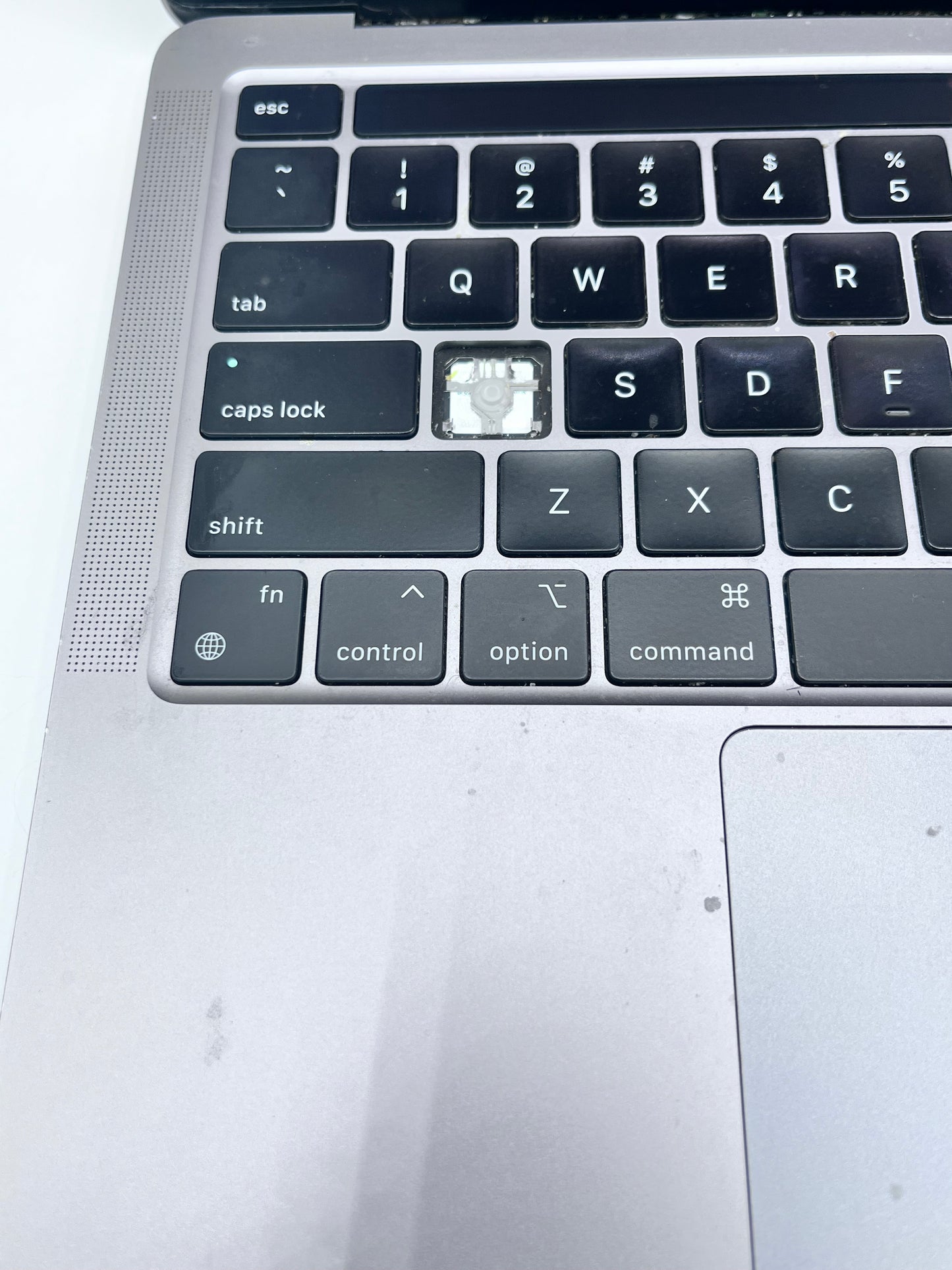 Apple MacBook Pro M1 A2338 2020 13" 256GB 8GB - Space Gray READ