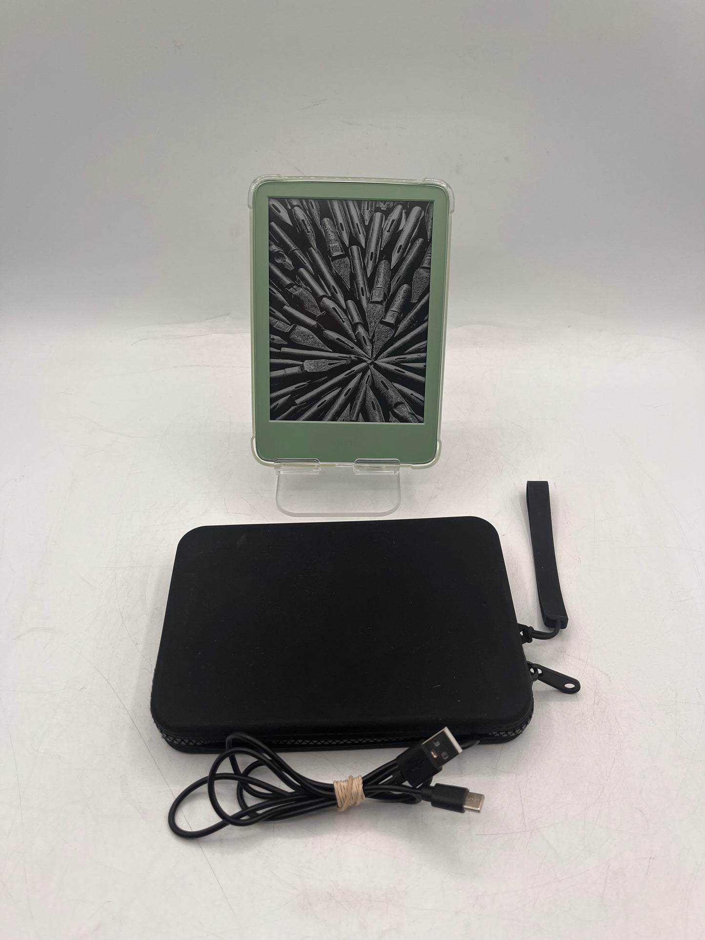 Amazon Kindle 11th Gen 16GB E Reader Wi-Fi 2024 - Matcha (Green) Free Shipping!