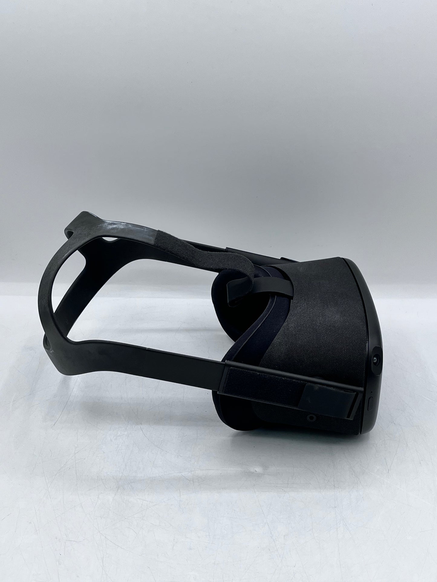 Oculus Quest 1 VR Gaming Headset 128GB 2 Controllers, Box - Black - Used
