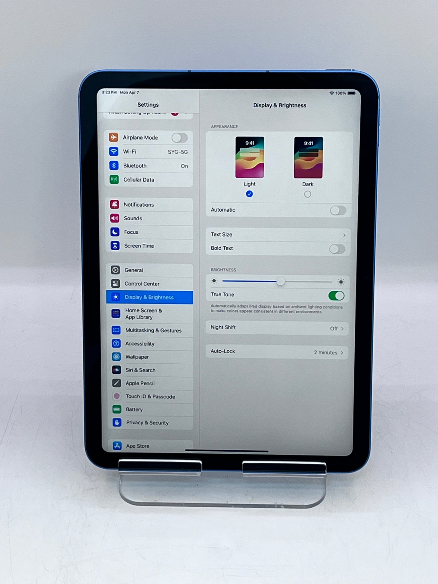 Apple iPad (10th Gen) A2757 (2022) - Blue - Unlocked - 64GB