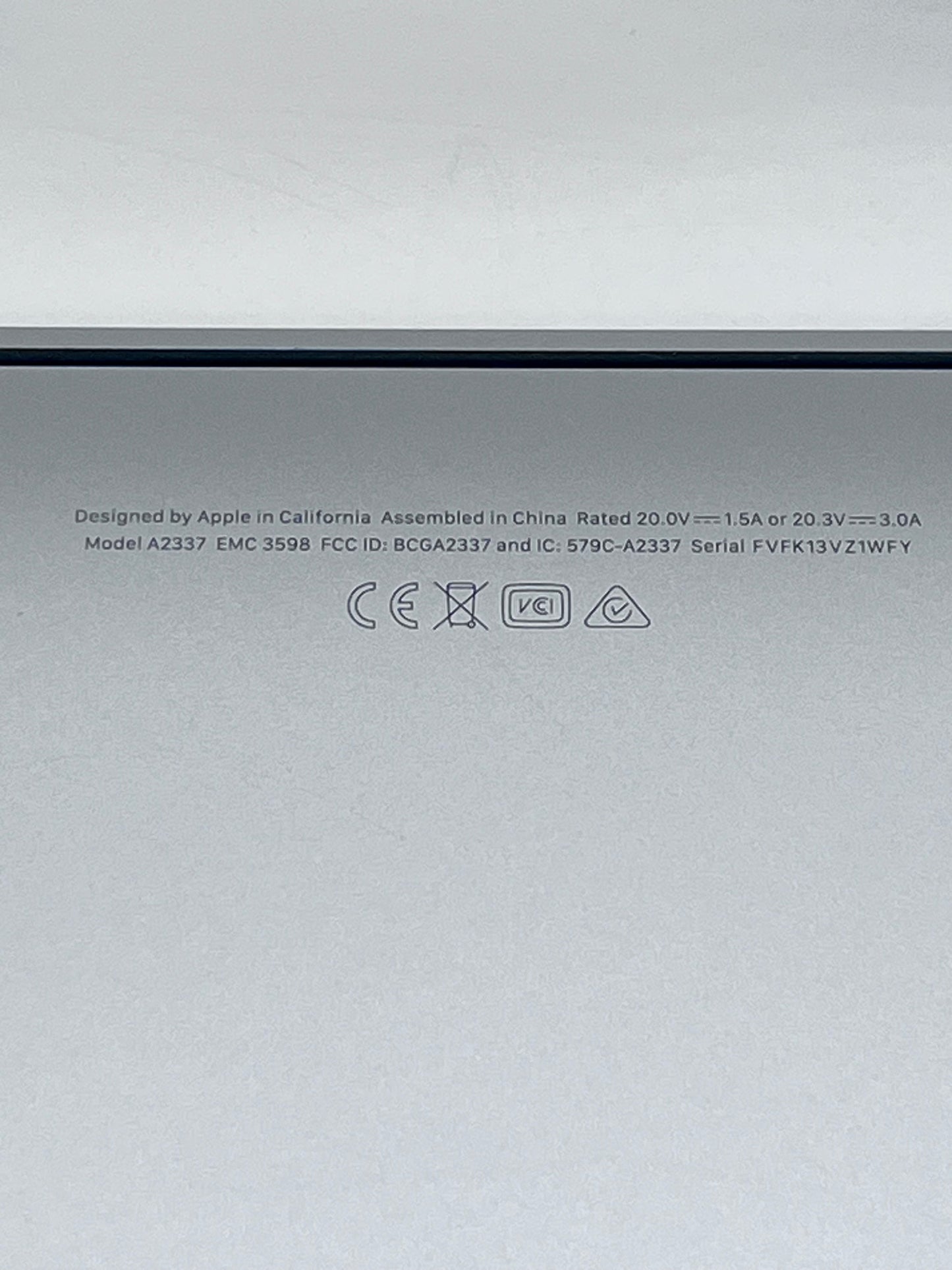 2020Apple MacBook Air 13.3" 8C M1 7C GPU 8GB 256GB A2337 REMOTELY MANAGED