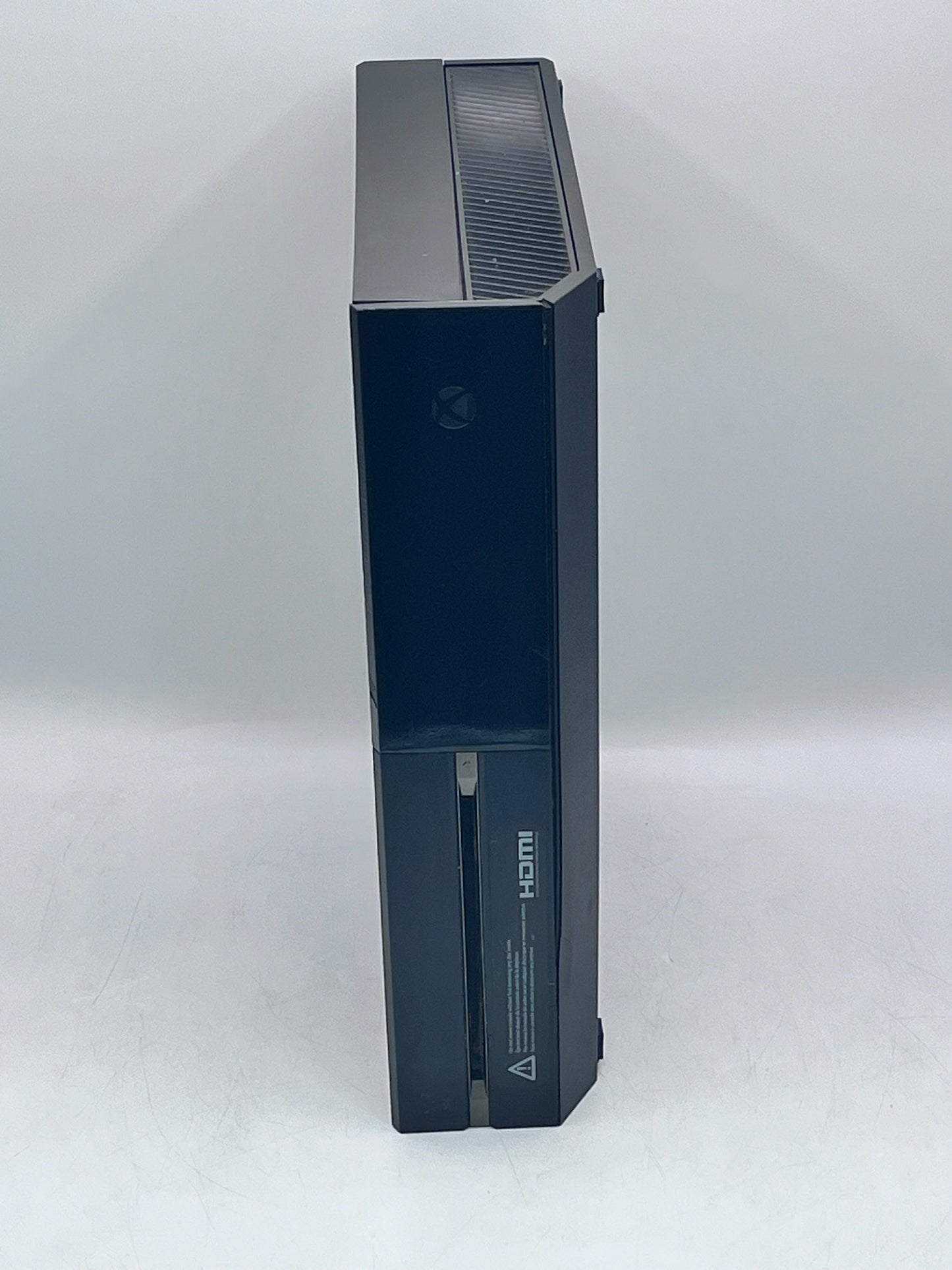 Used Microsoft Xbox One 2013 (Model: 1540) - 512GB