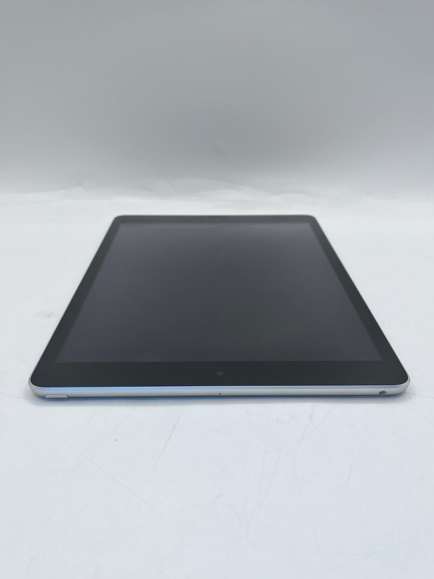 Apple iPad (9th Gen) A2602 MK2P3LL/A 10.2" 256GB Space Gray